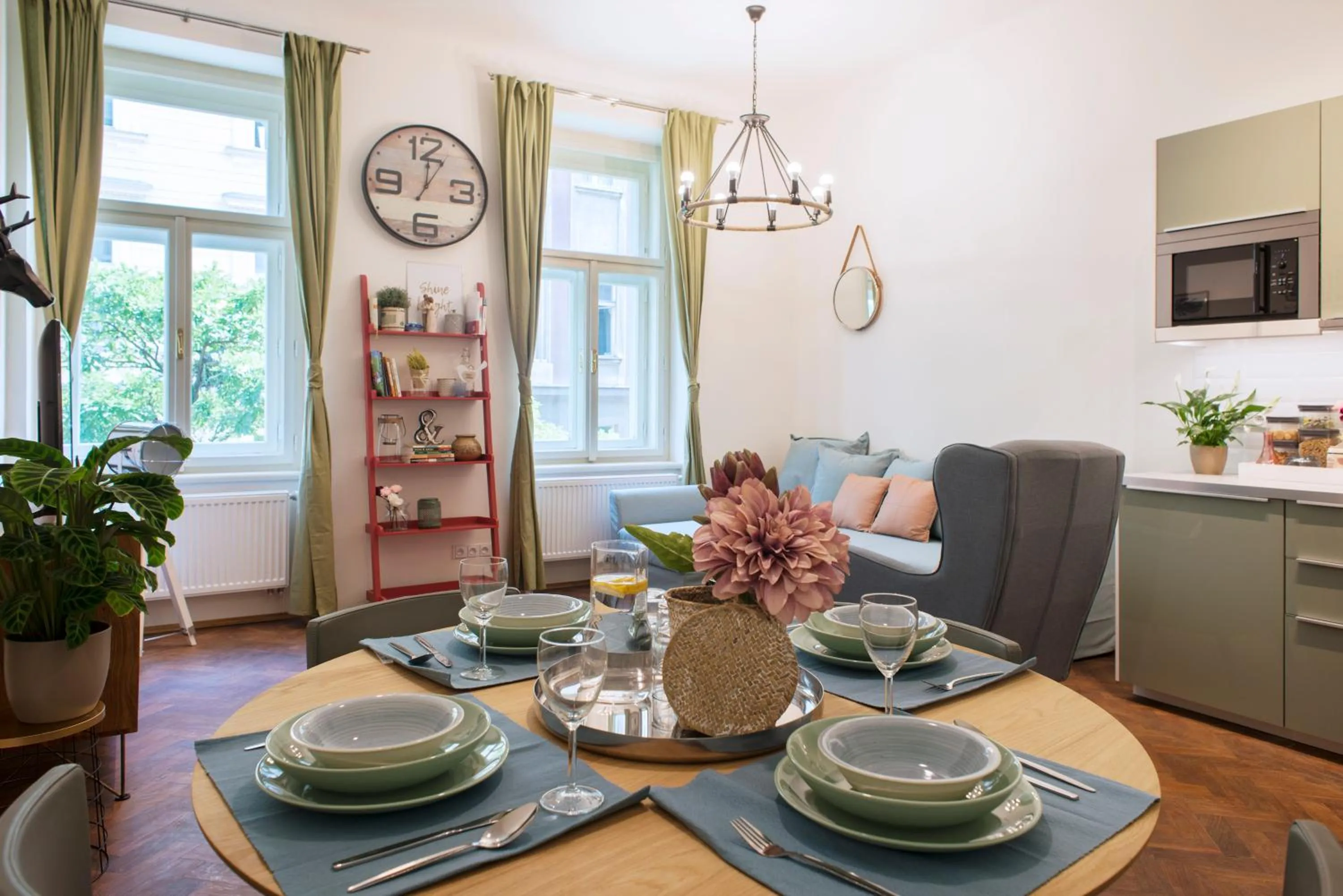 Kitchen or kitchenette in Kent Ridge Loft (Lublanska)