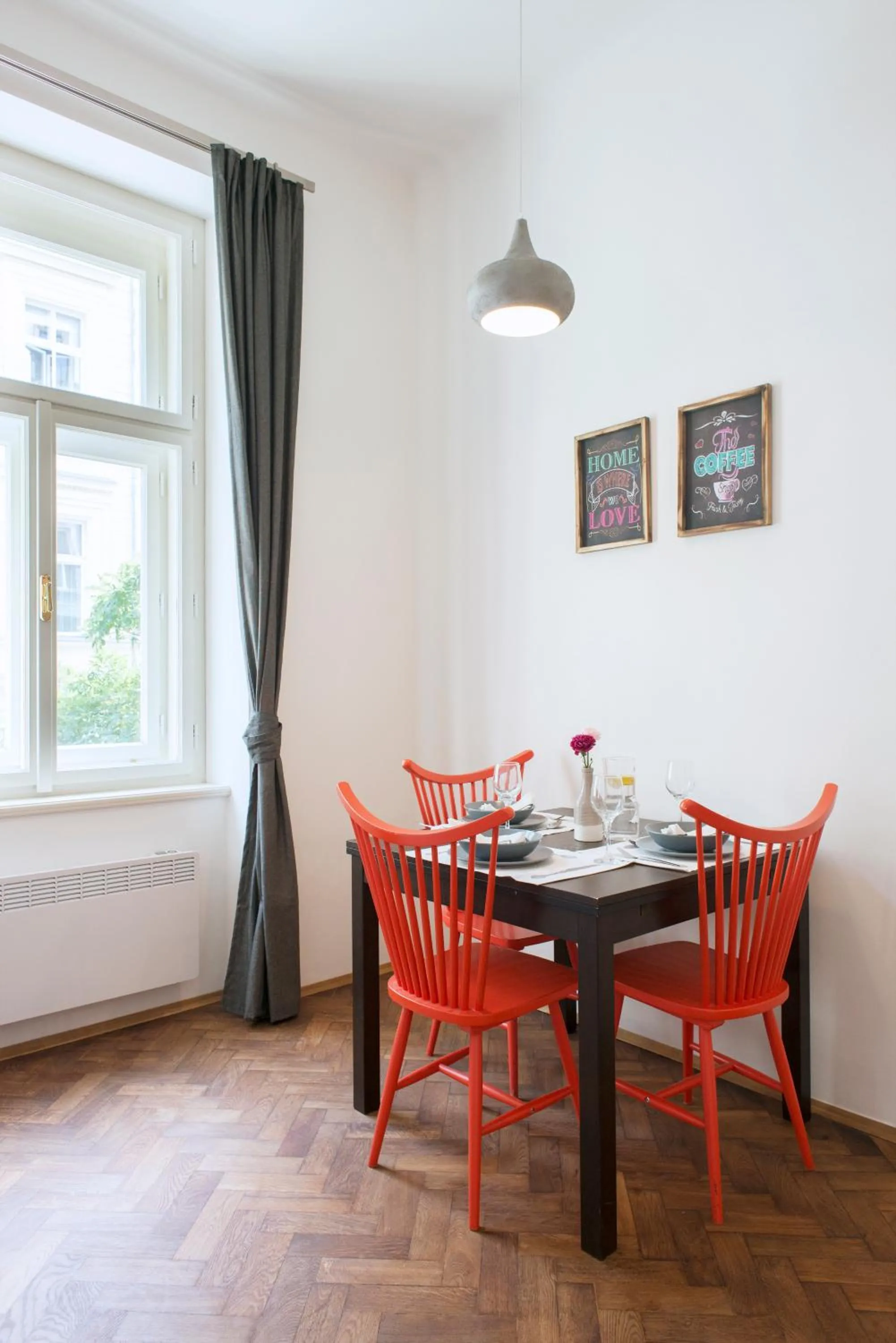 Photo of the whole room in Kent Ridge Loft (Lublanska)