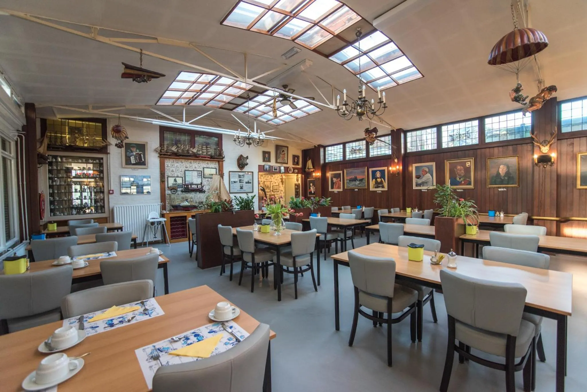 Buffet breakfast in Hotel Faber