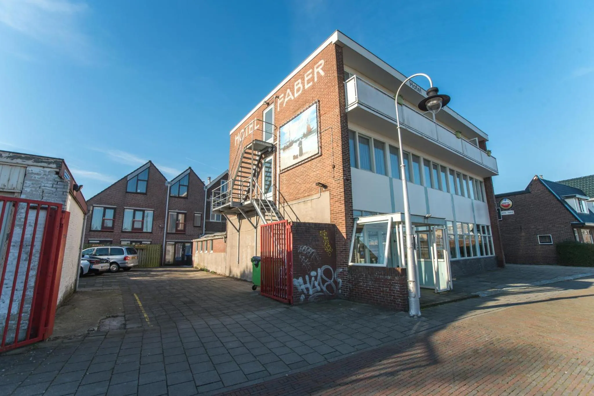 Facade/entrance in Hotel Faber