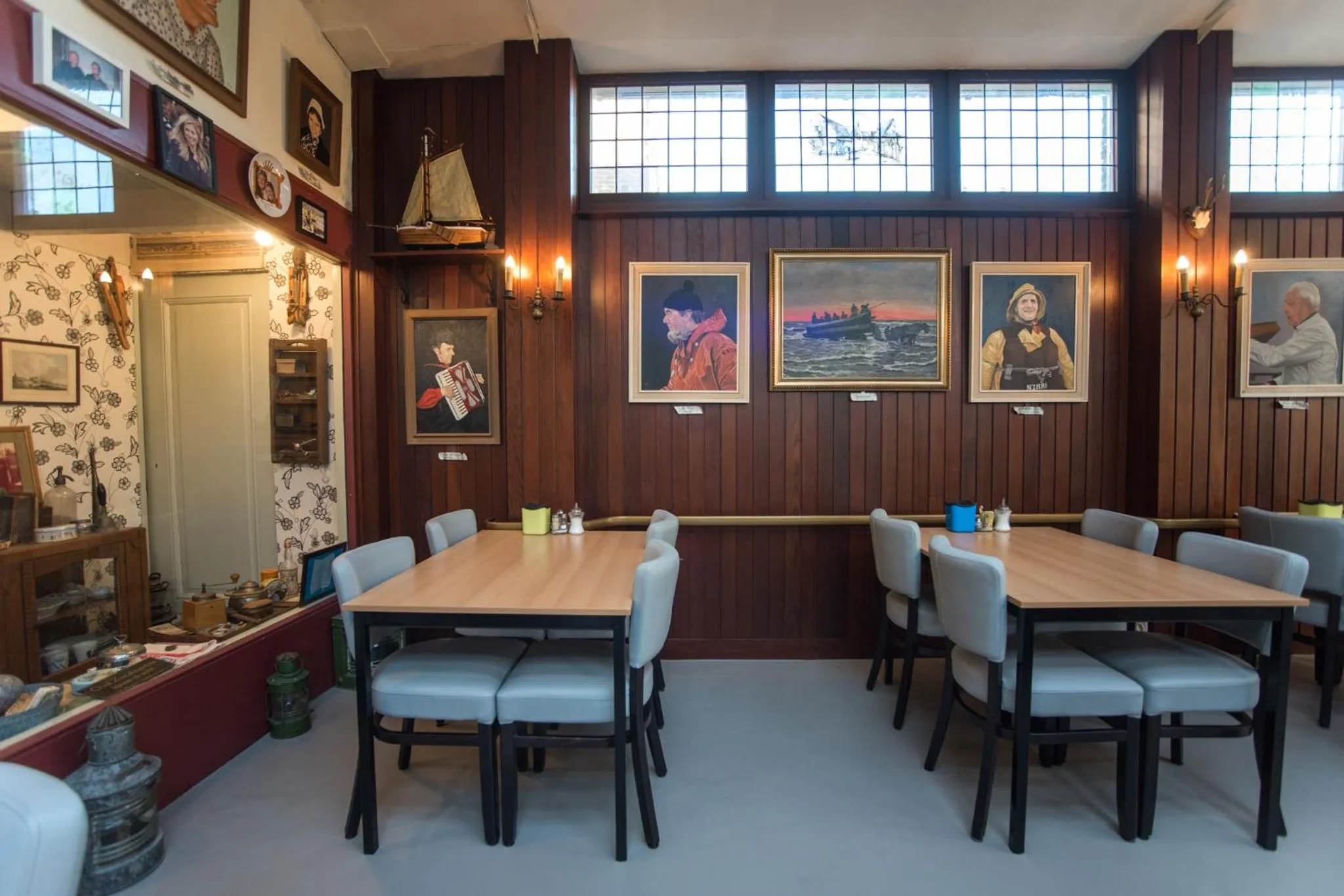 Decorative detail in Hotel Faber