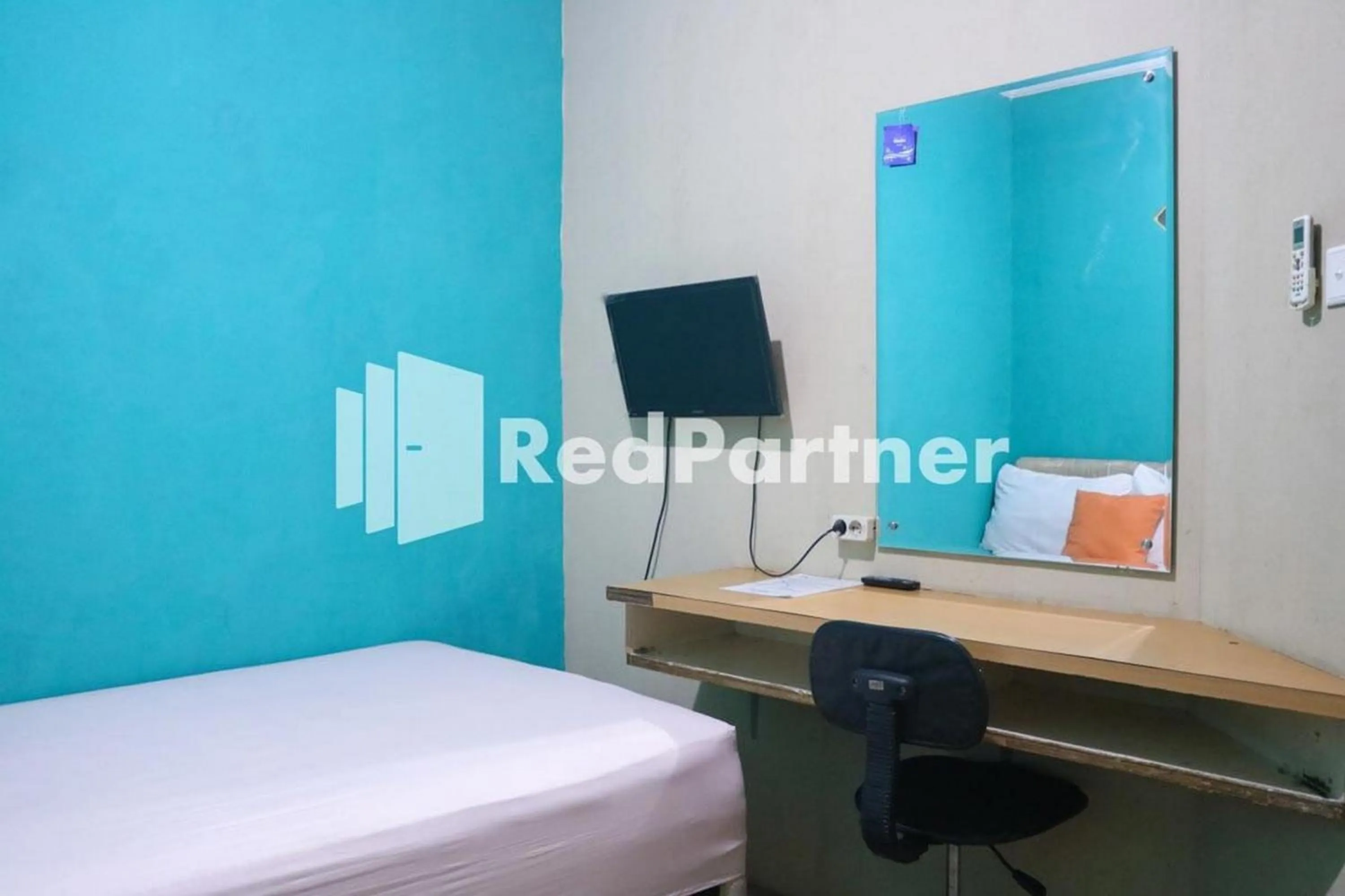 Bedroom, Bed in Good Sleep Balikpapan Mitra RedDoorz