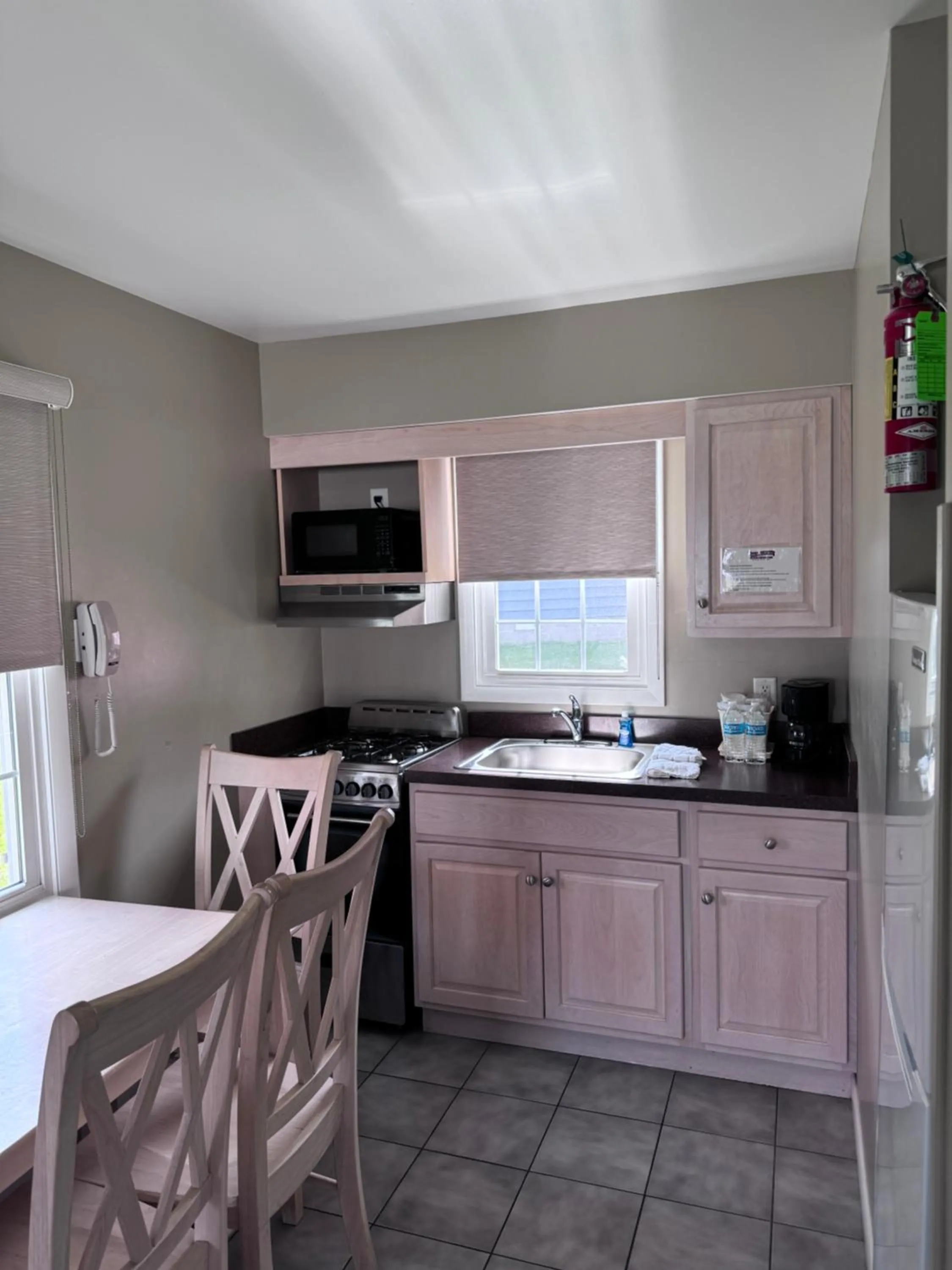 Kitchen or kitchenette in Francis Scott Key Family Resort