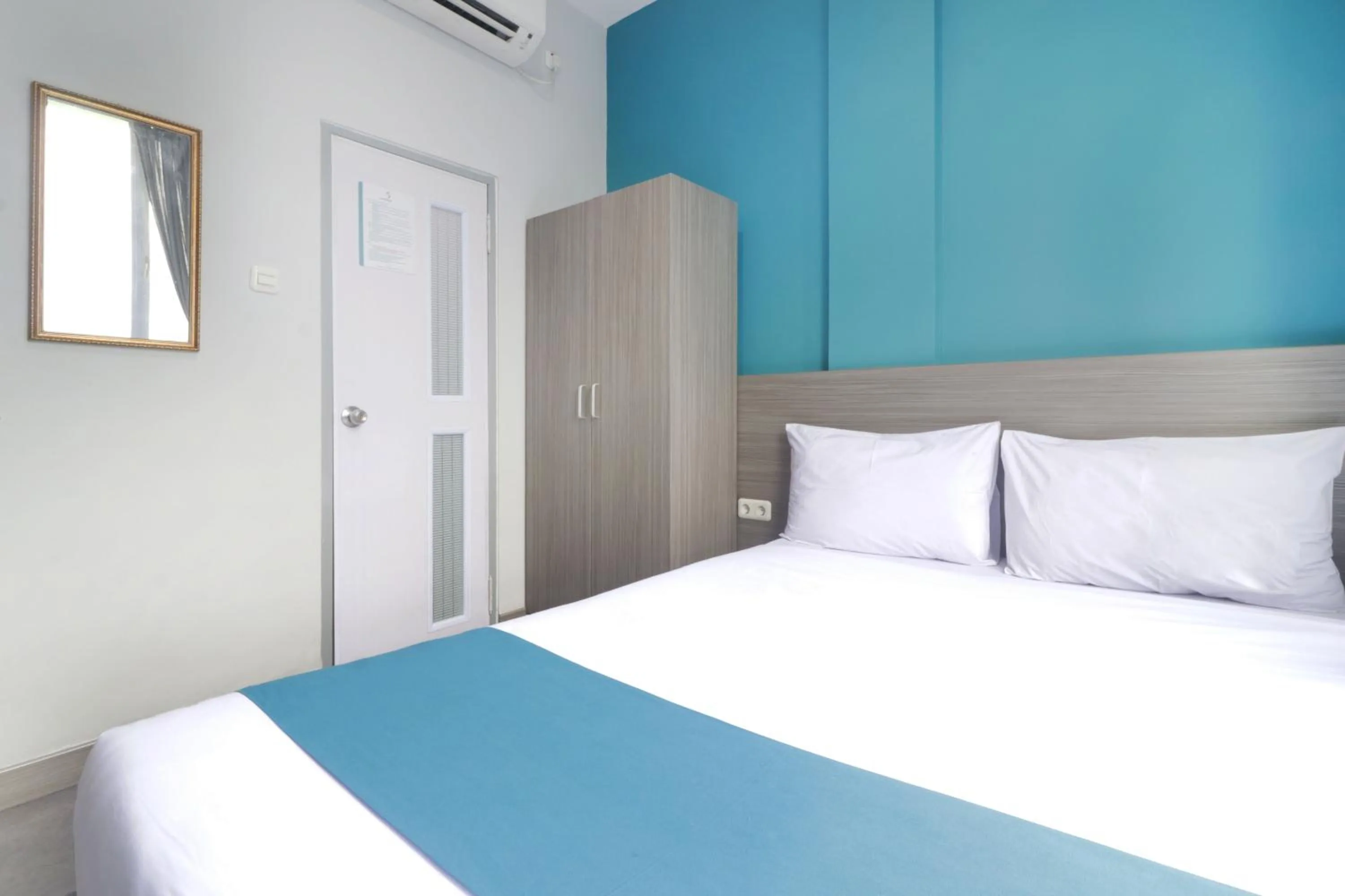 Superior Double Room in Sambina