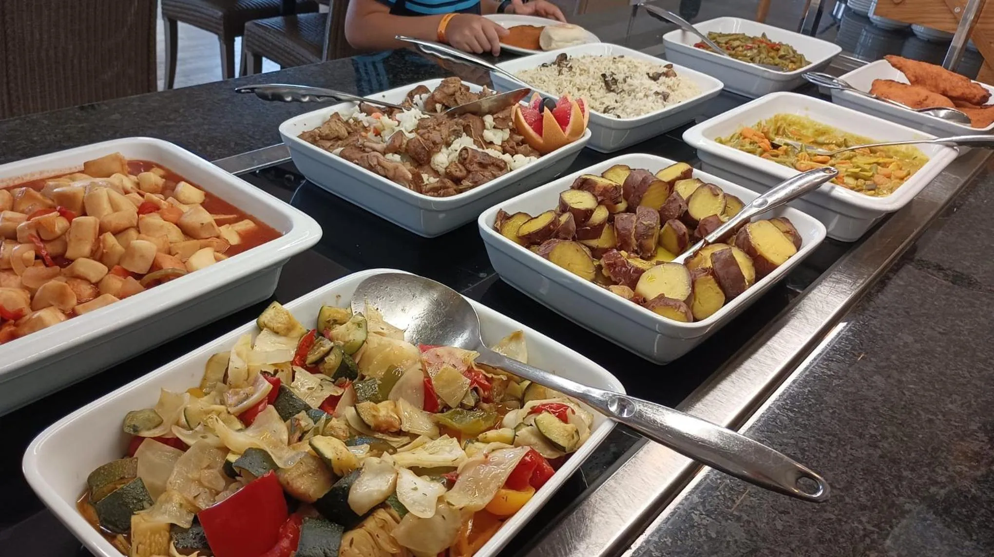 Restaurant/places to eat in Ukino Terrace Algarve Concept