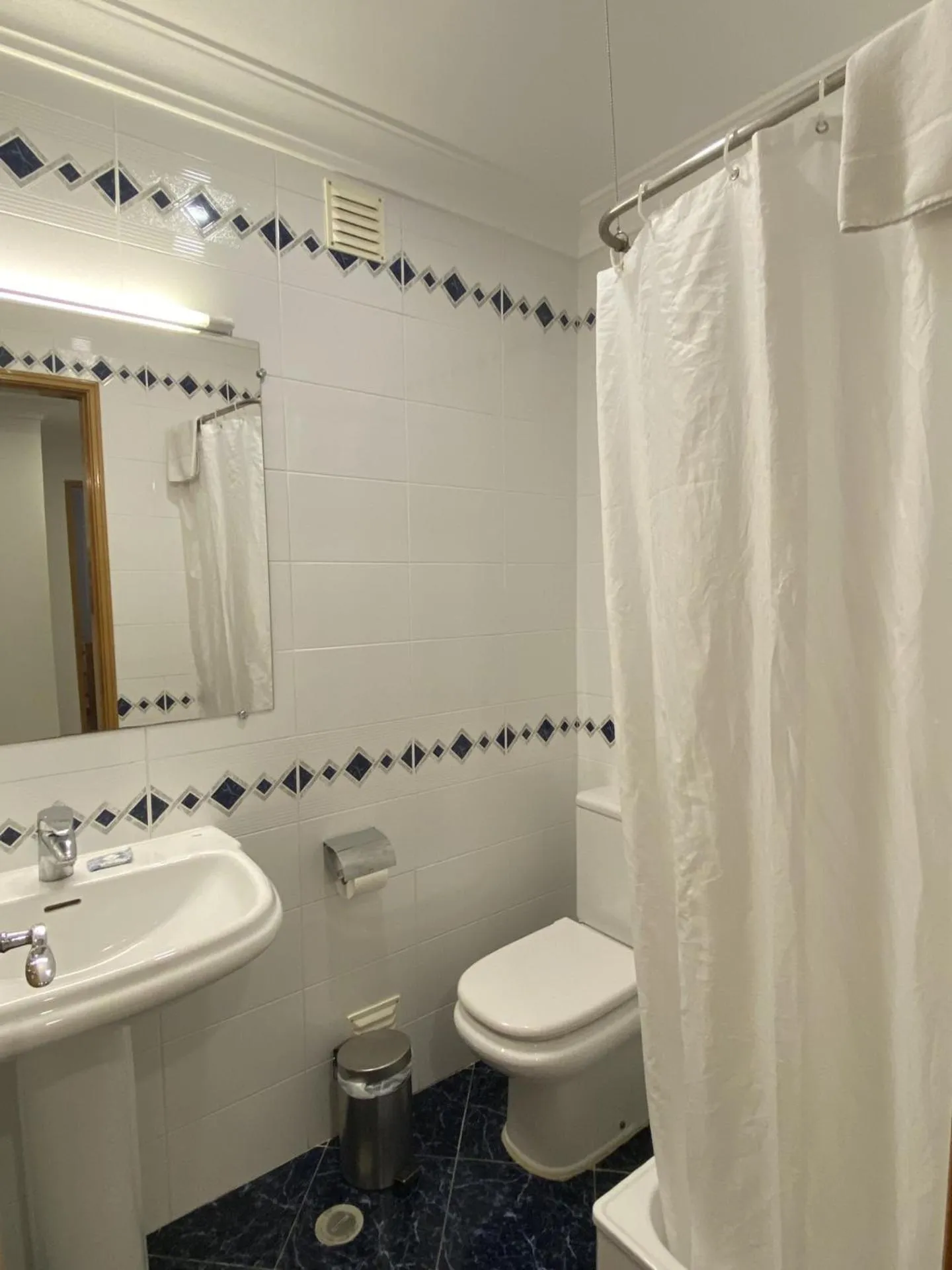 Bathroom in Ukino Terrace Algarve Concept