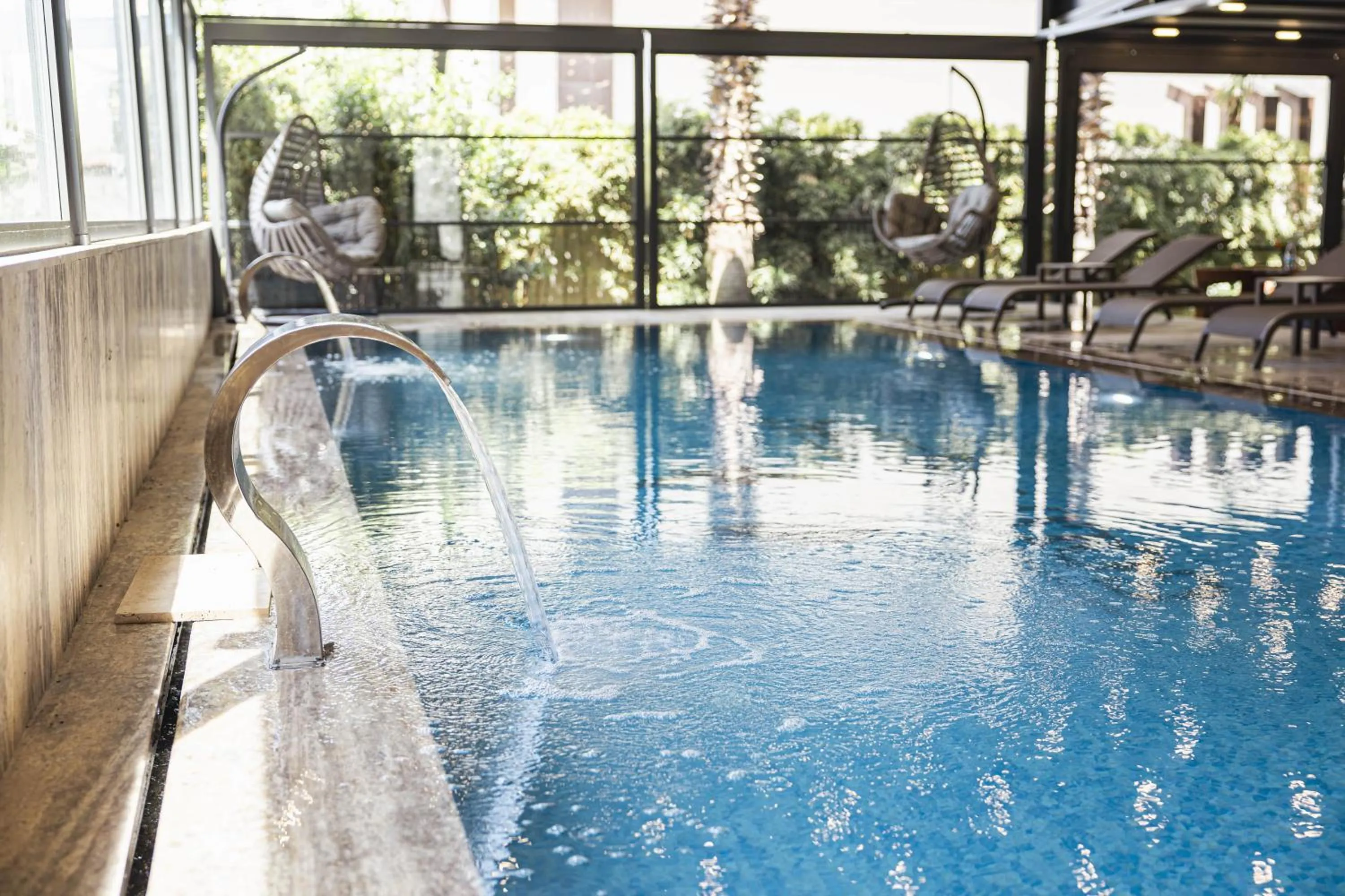Pool view in Gold Majesty Hotel