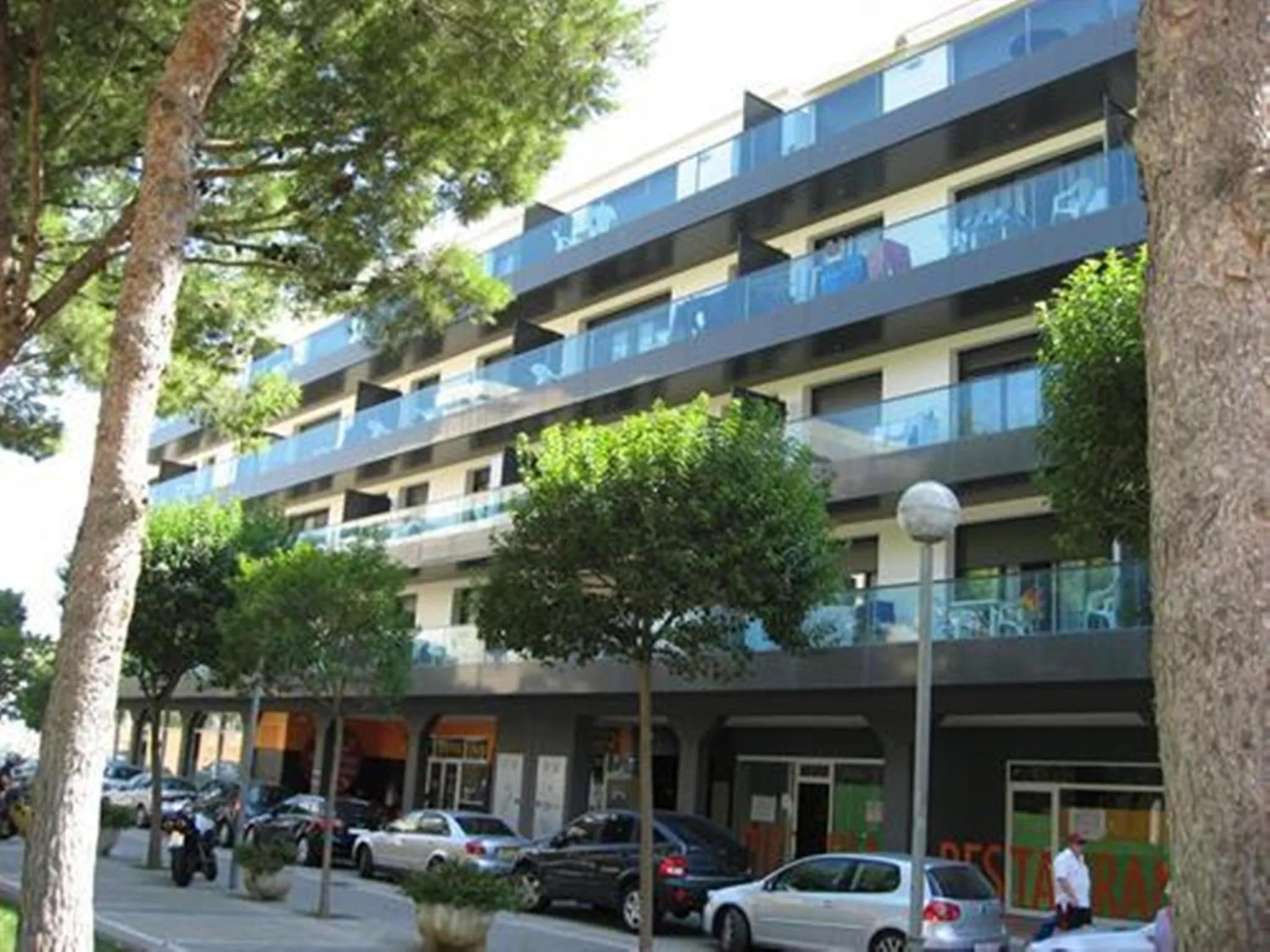 Facade/entrance in Palamós Apartamentos