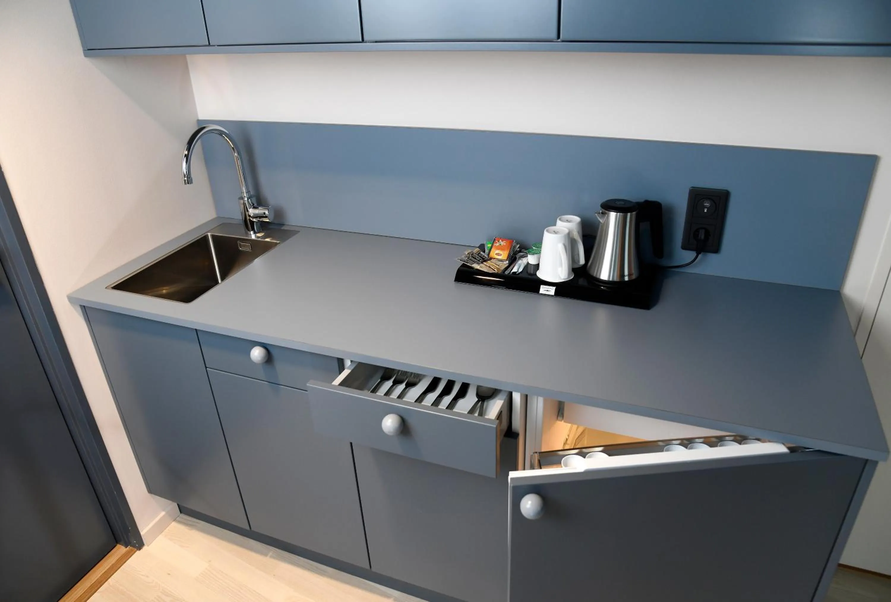 Coffee/tea facilities in Best Western Plus Grow Hotel