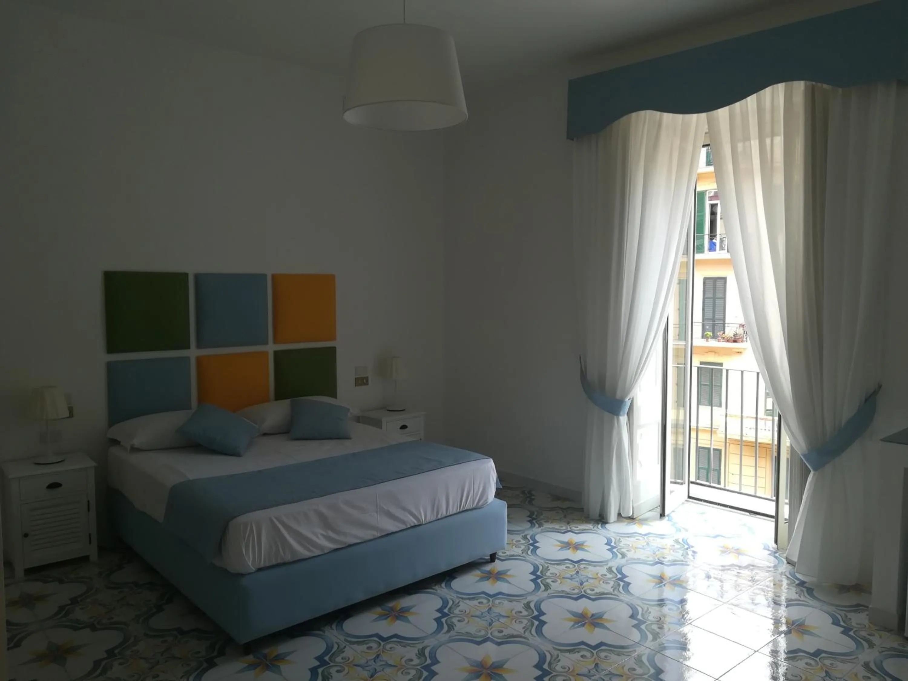 Bed in SuiteNapoliSantaLucia