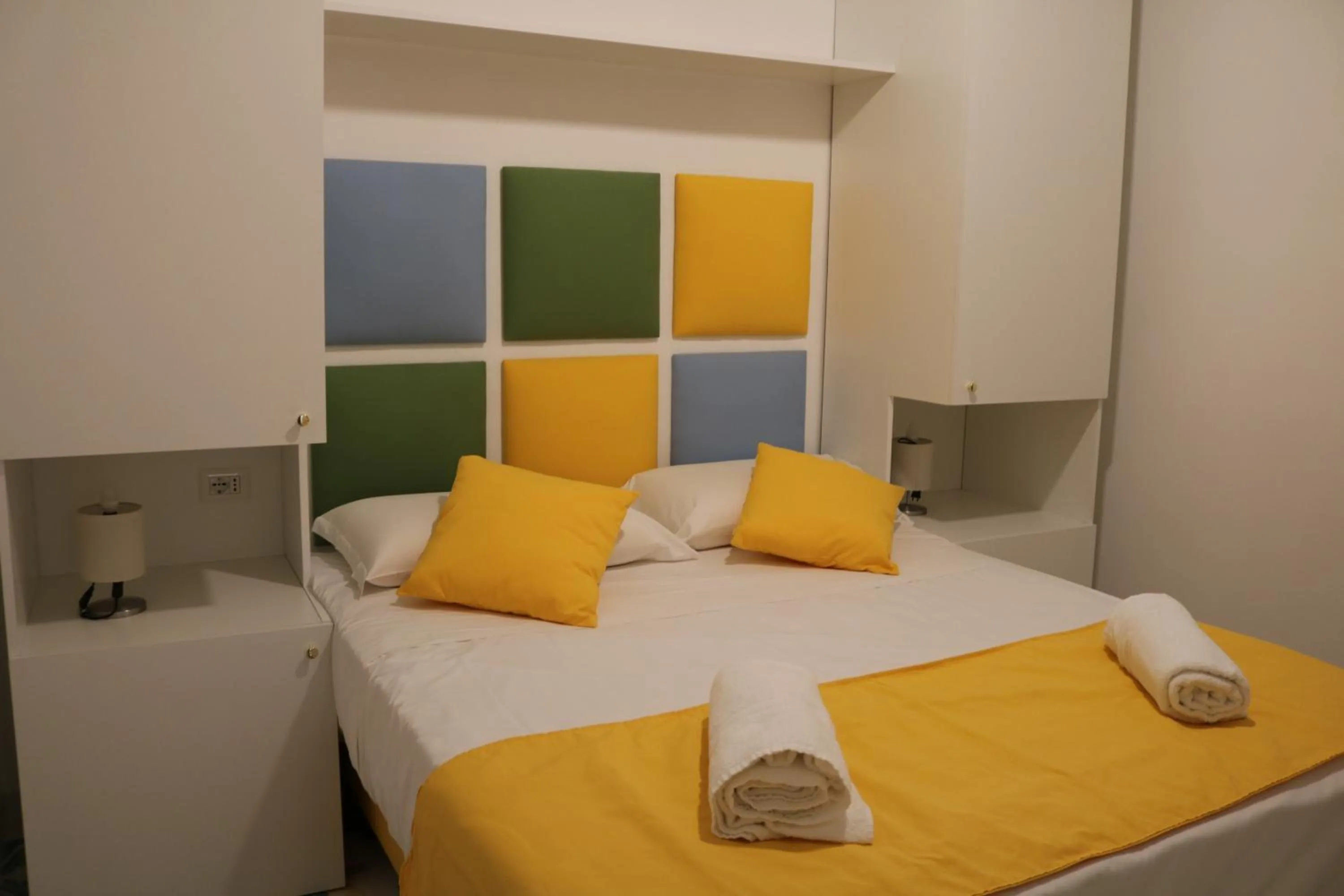 Bed in SuiteNapoliSantaLucia