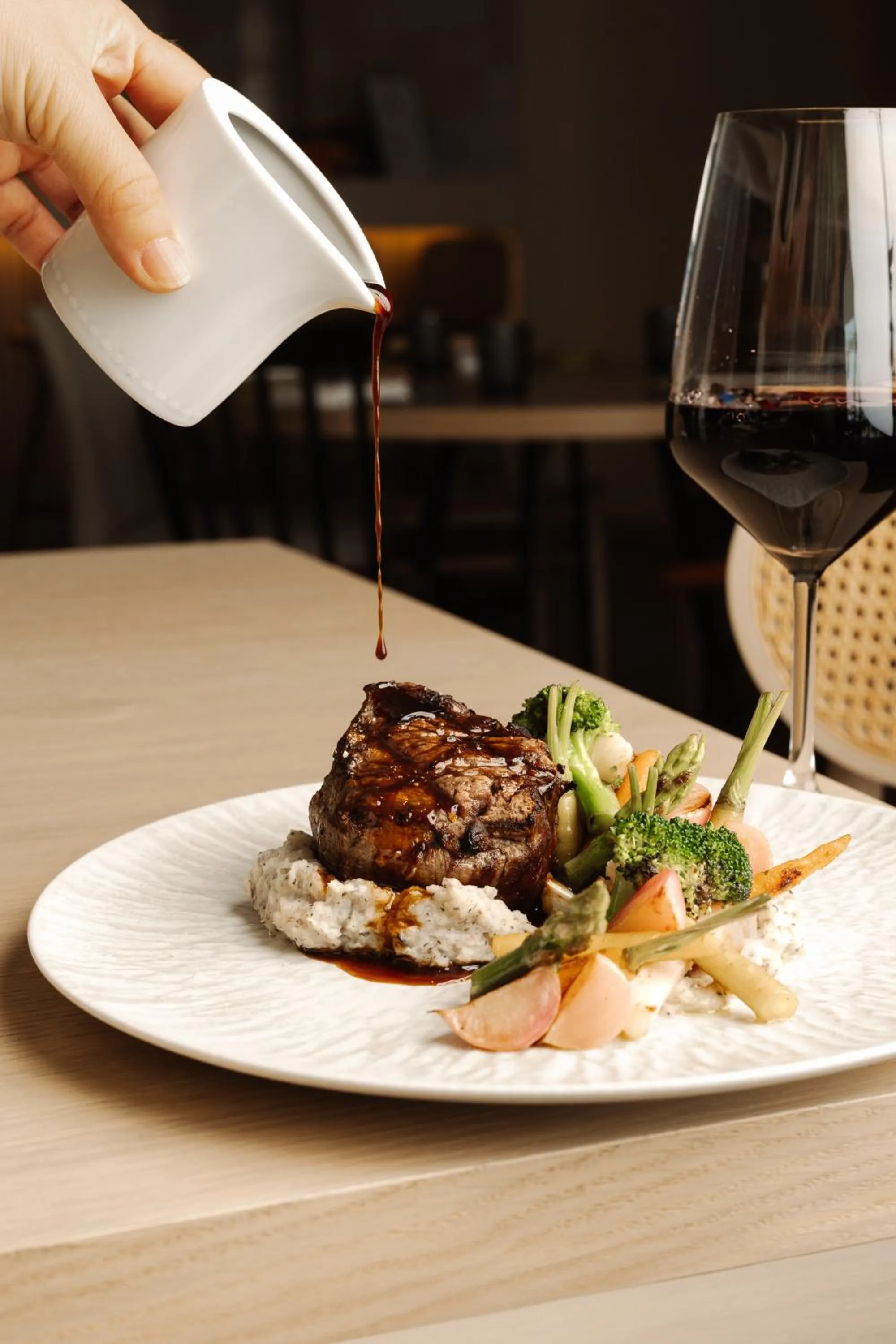 Food and drinks in Crowne Plaza - Caparica Lisbon