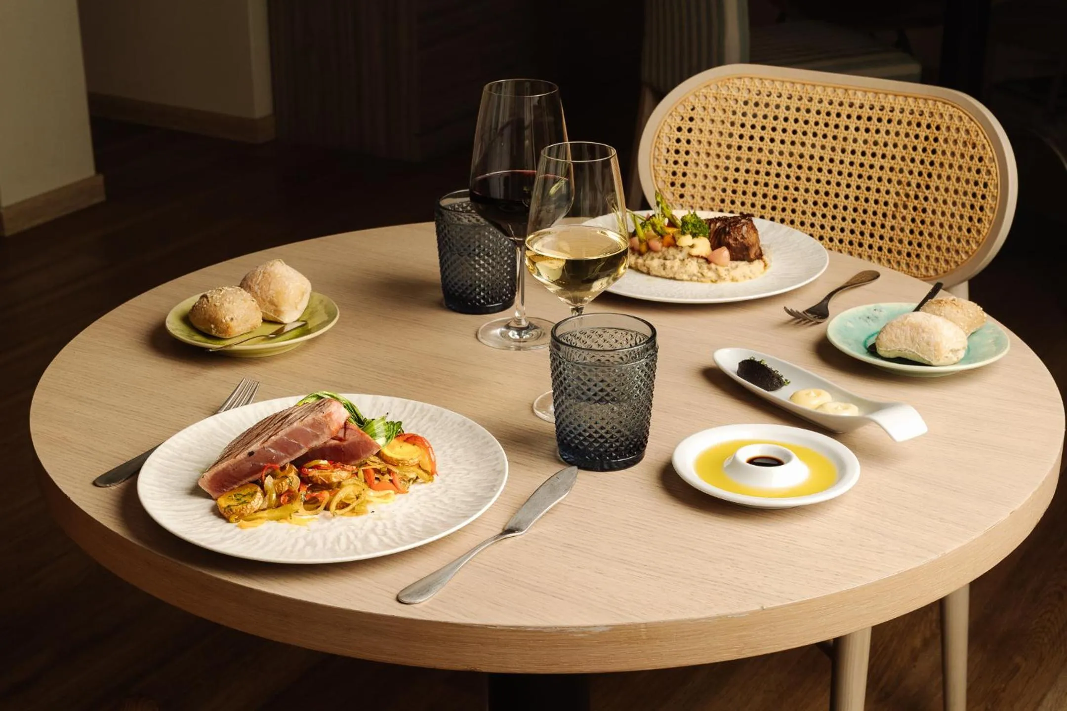 Food and drinks in Crowne Plaza - Caparica Lisbon