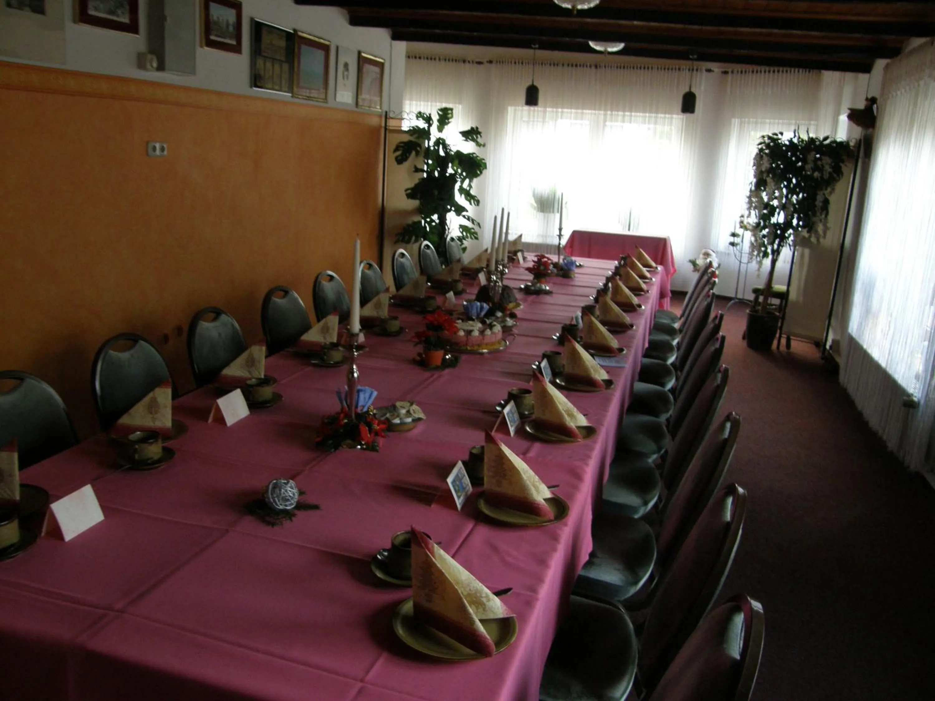 Banquet/Function facilities in KA&KA Hotel Garni
