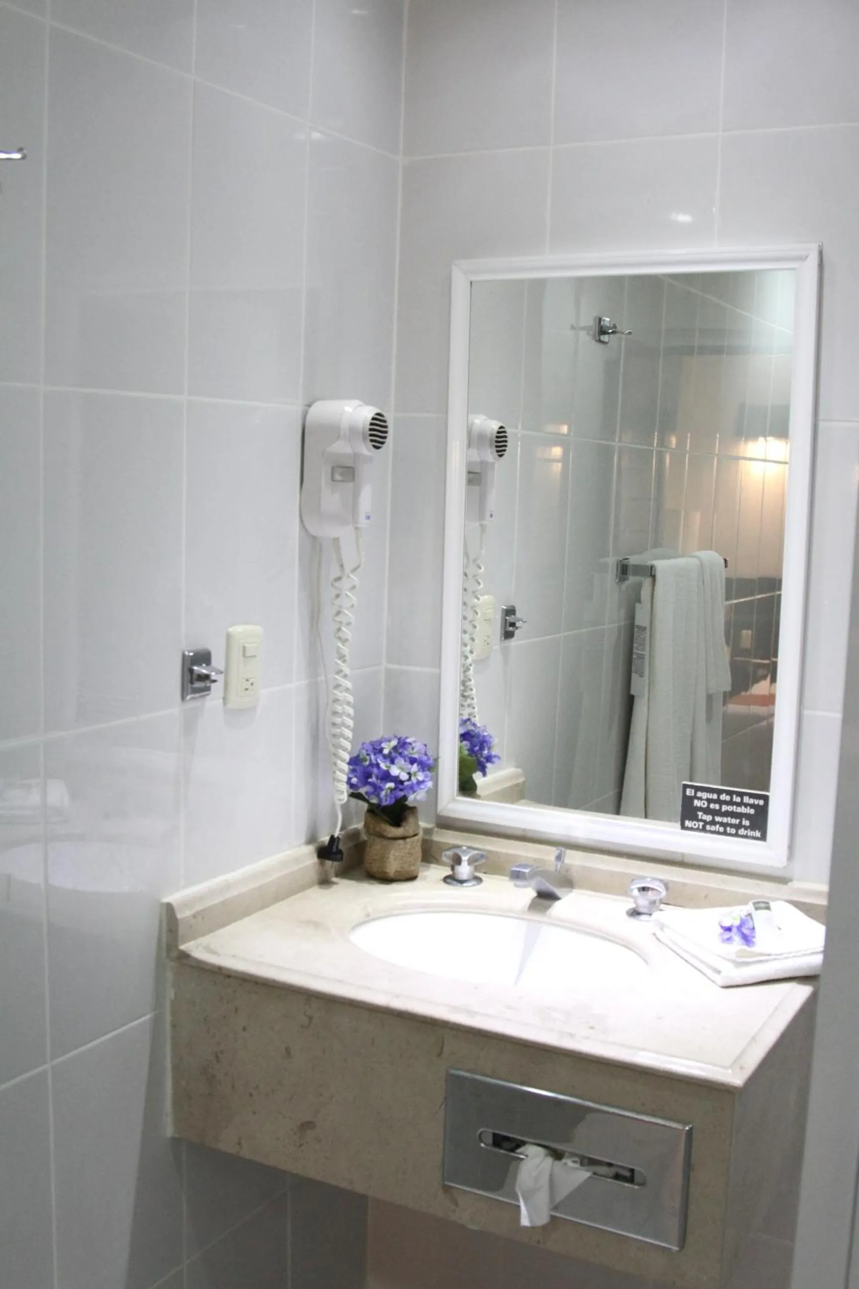 Bathroom in Hotel Poza Rica Centro