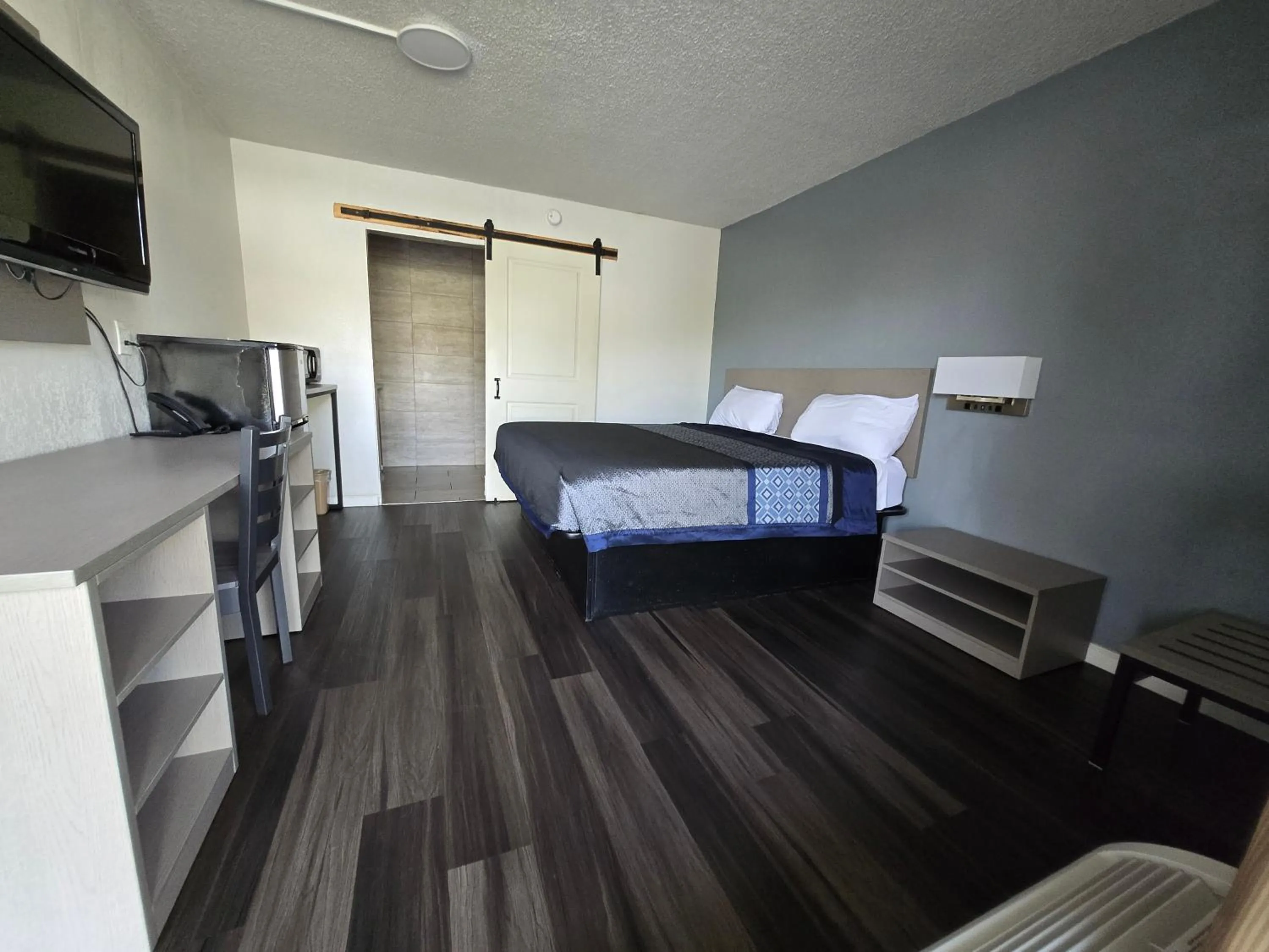 Bed in Stay Inn - Bartow