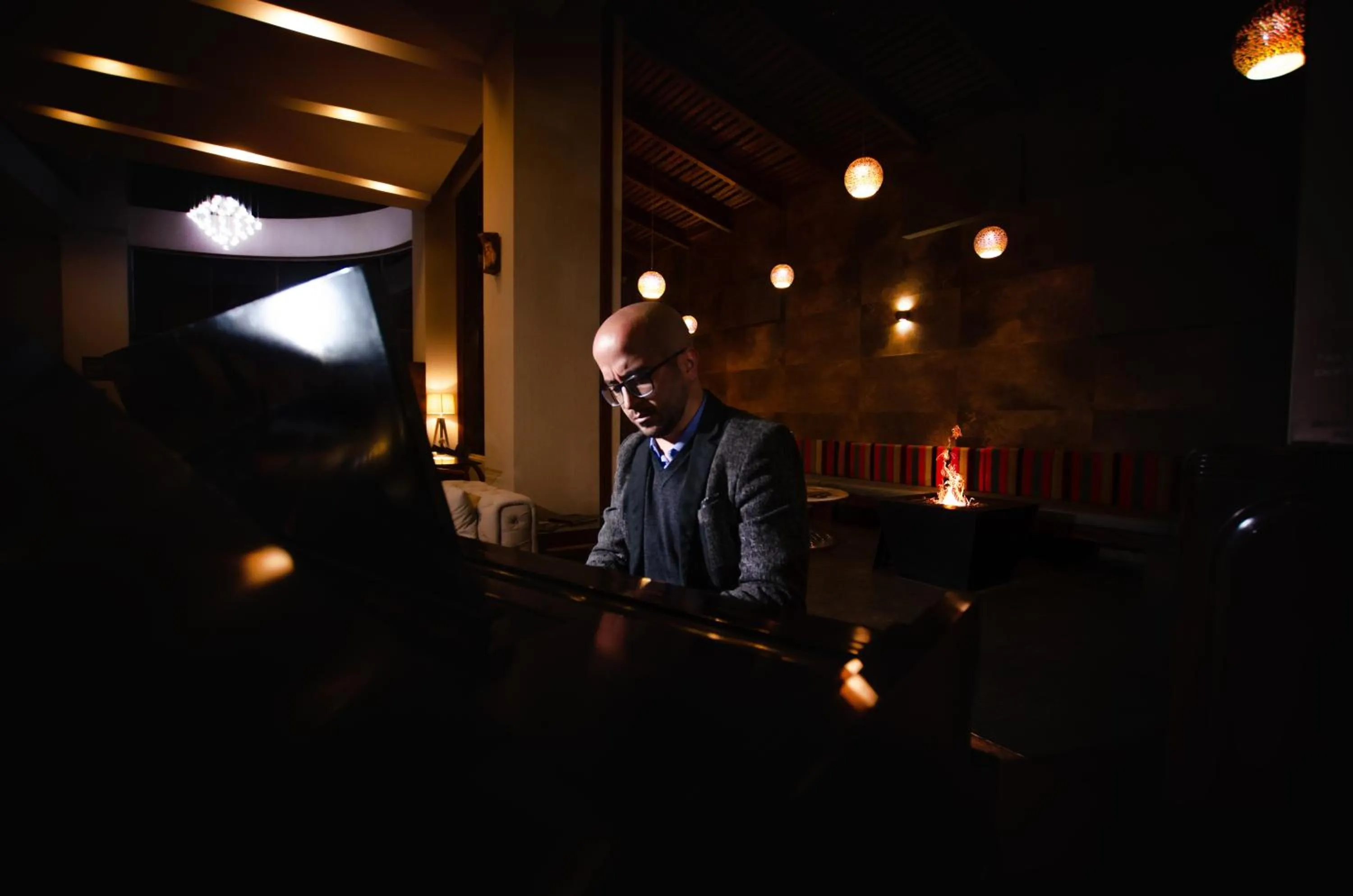 Entertainment in Hotel Mitru Sur