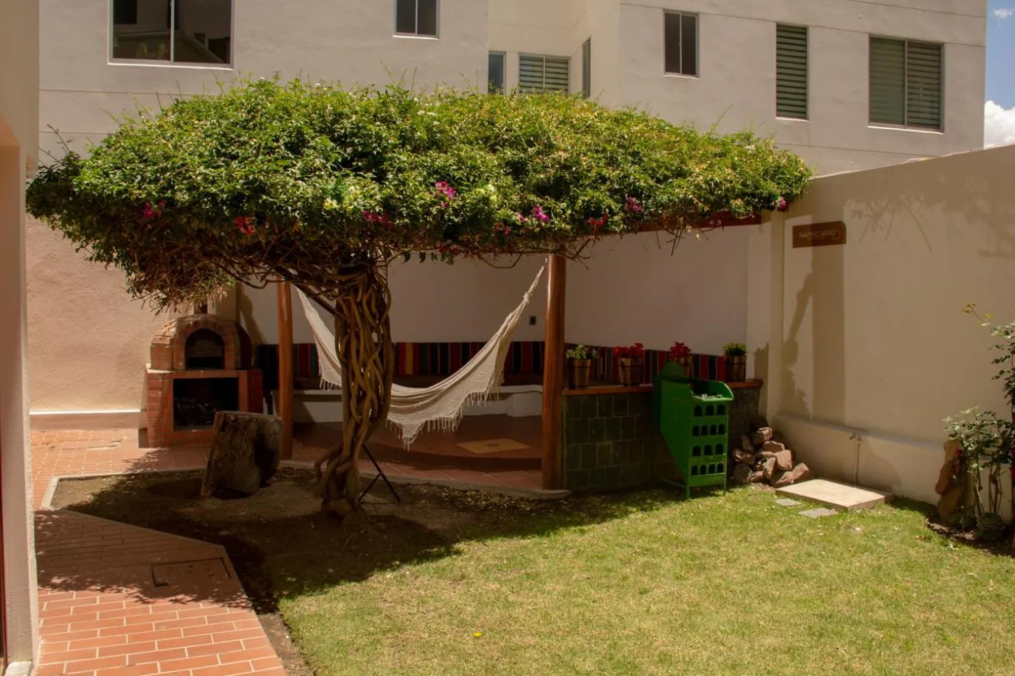 Garden in Hotel Mitru Sur