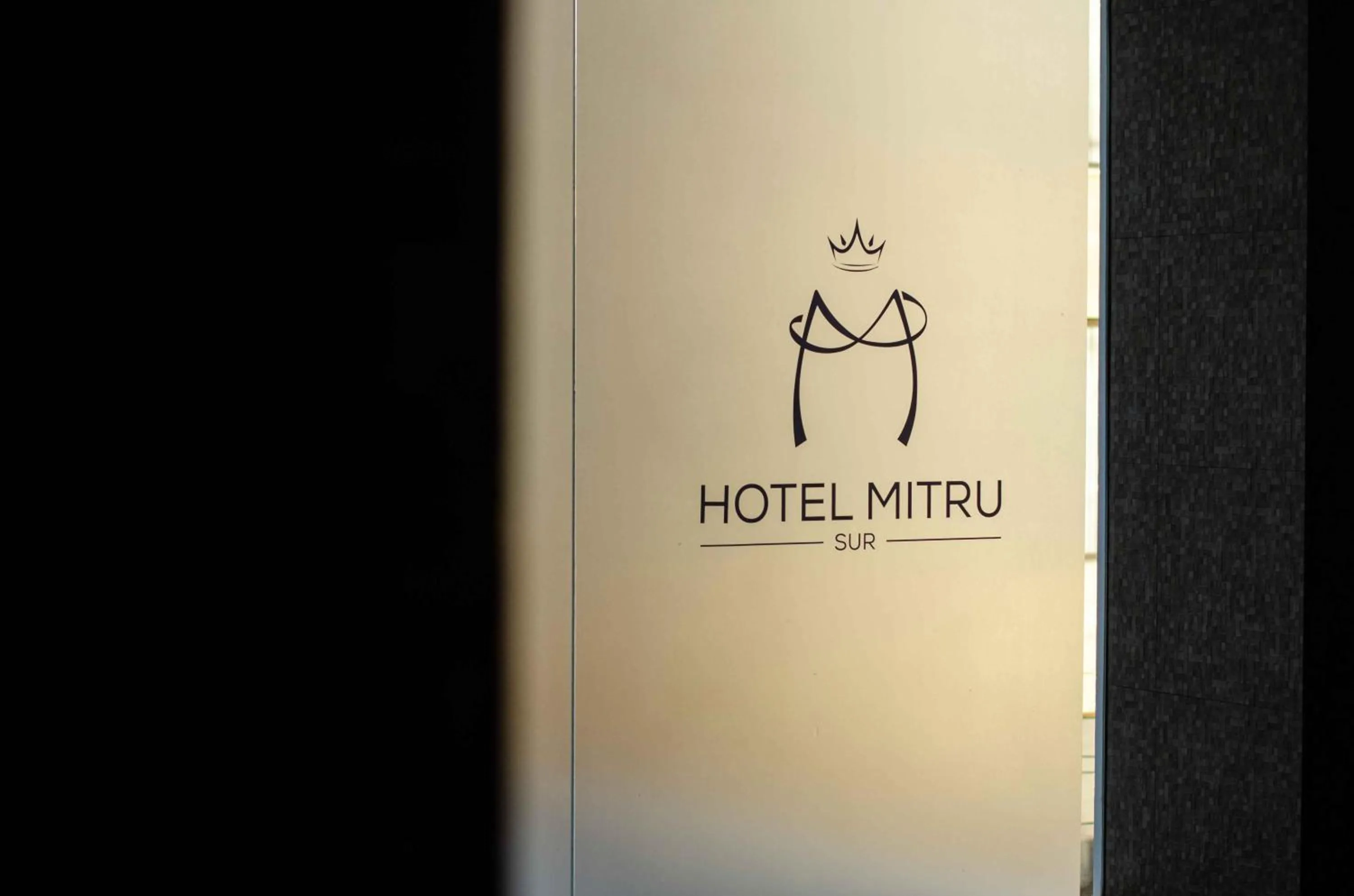 Property logo or sign in Hotel Mitru Sur
