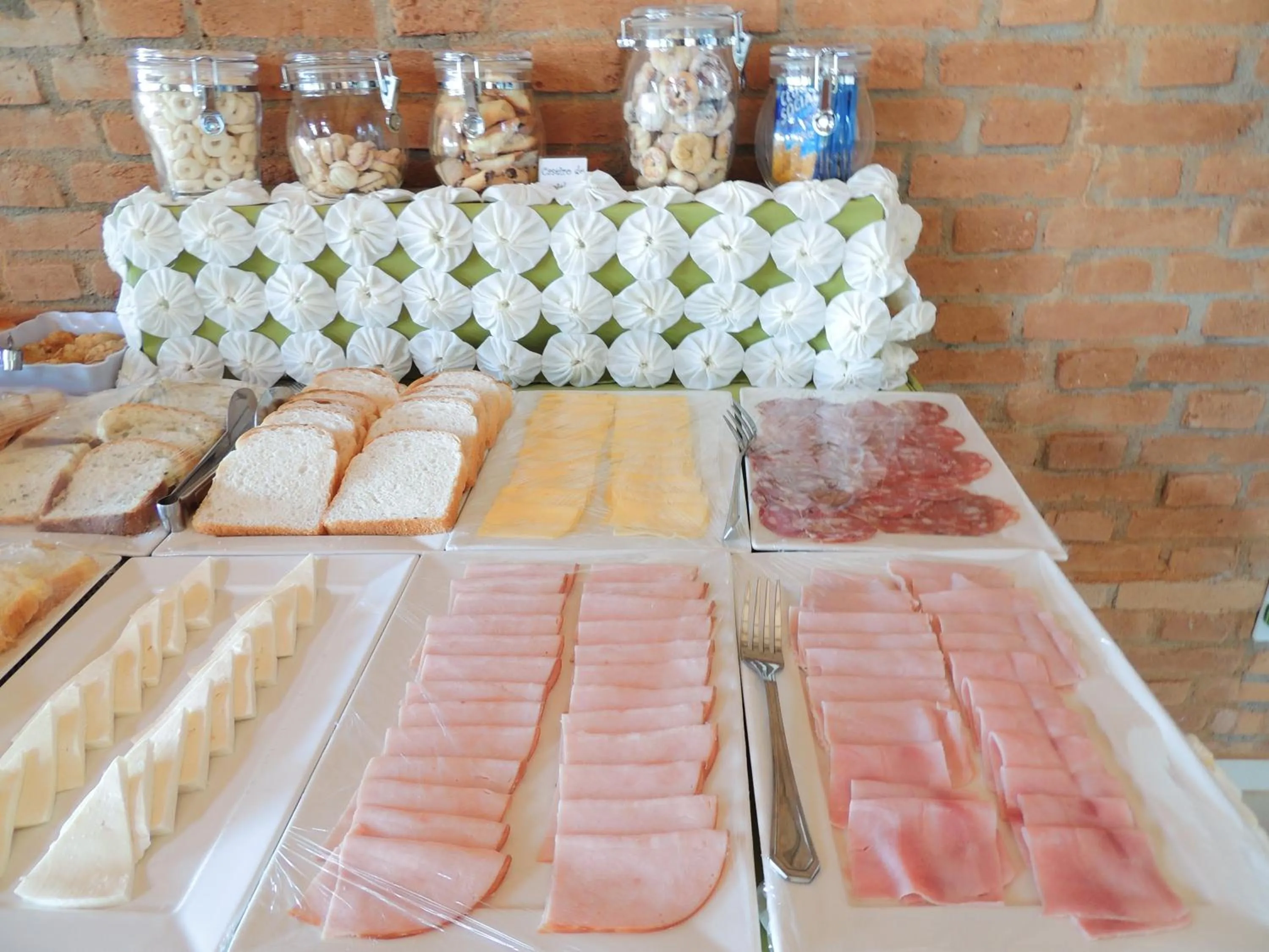 Breakfast in Pousada Cantinho das Estrelas