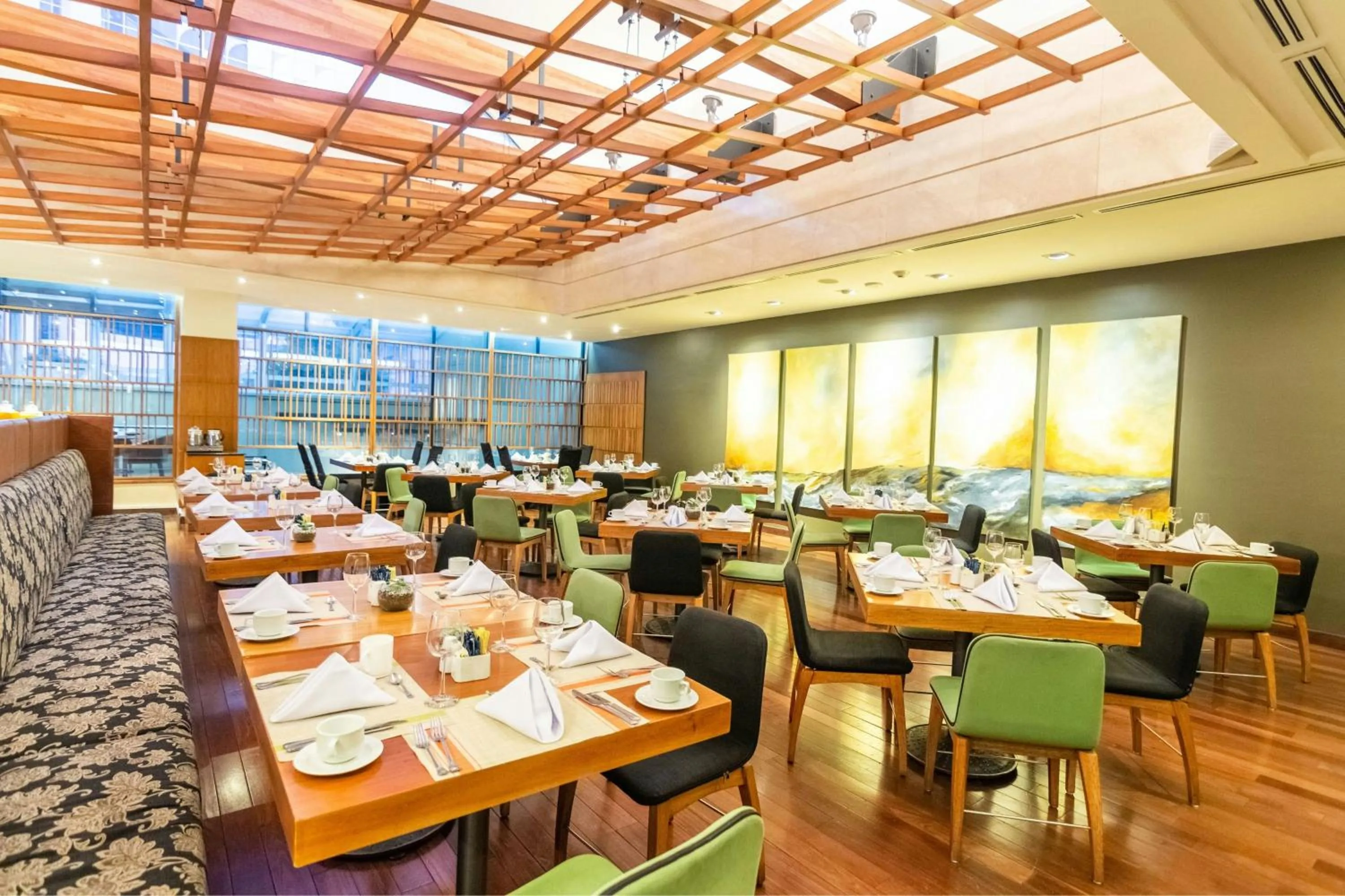 Restaurant/places to eat in Sheraton Quito