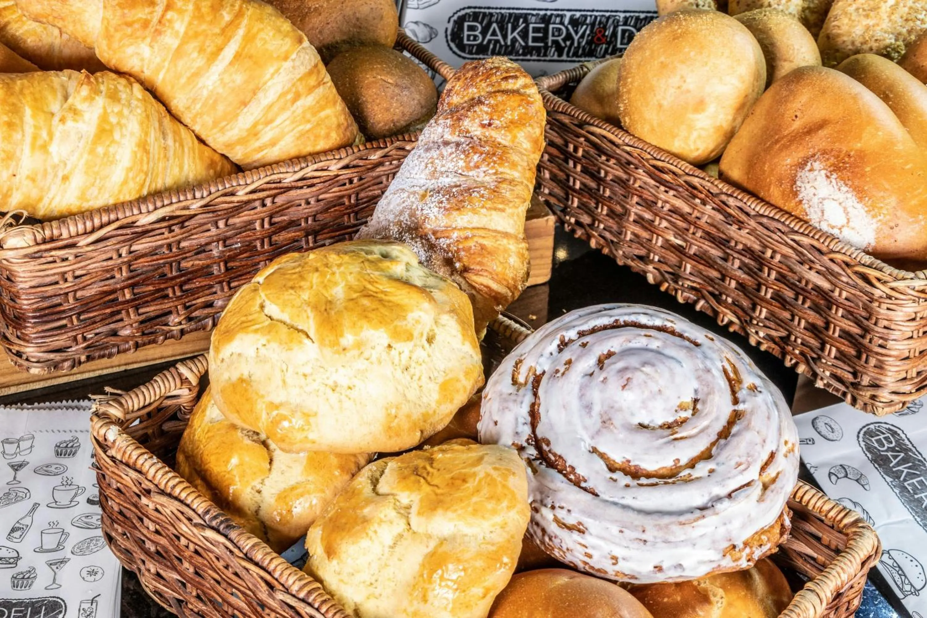 Restaurant/places to eat in Sheraton Quito