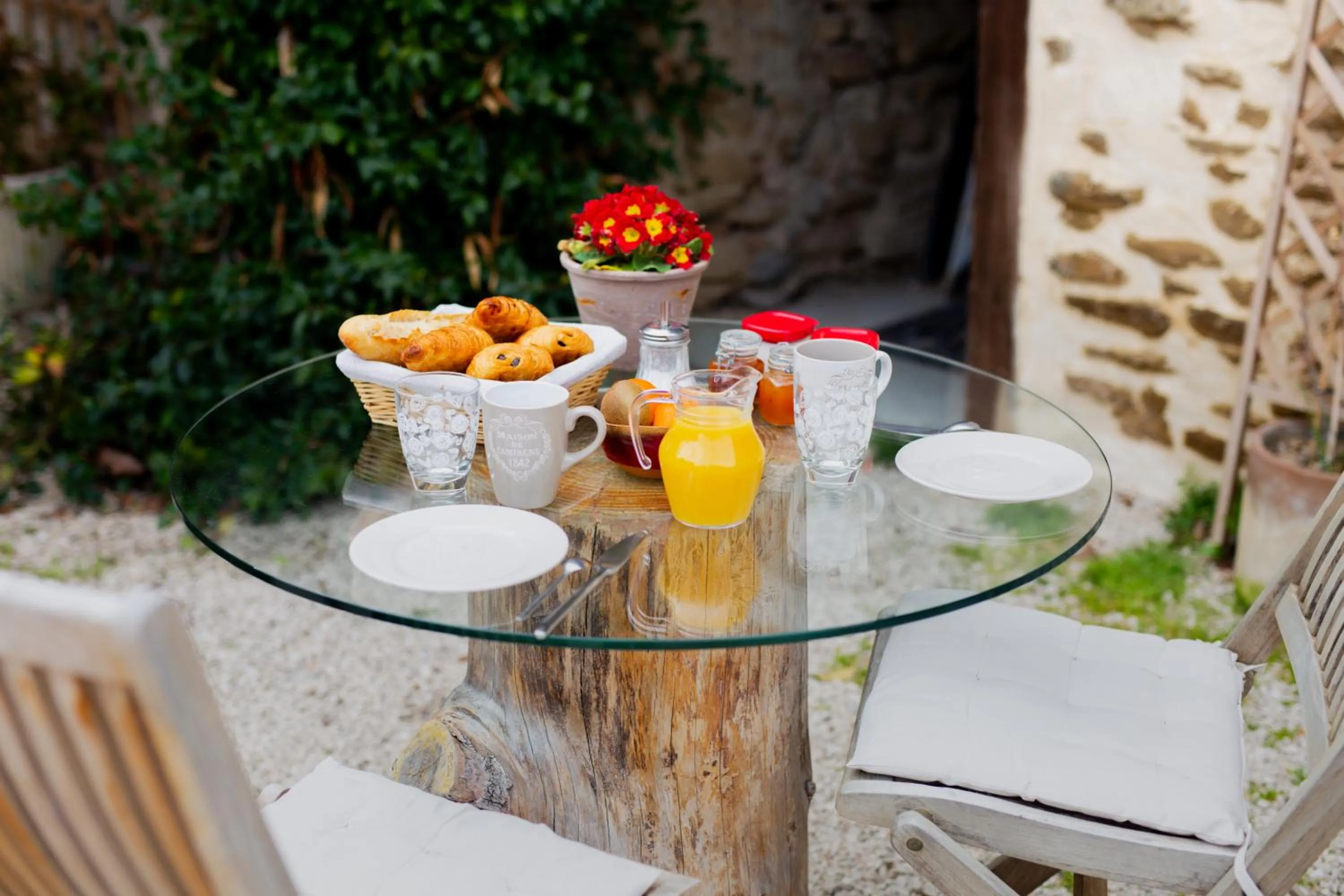 Continental breakfast in Mas de l'Amme