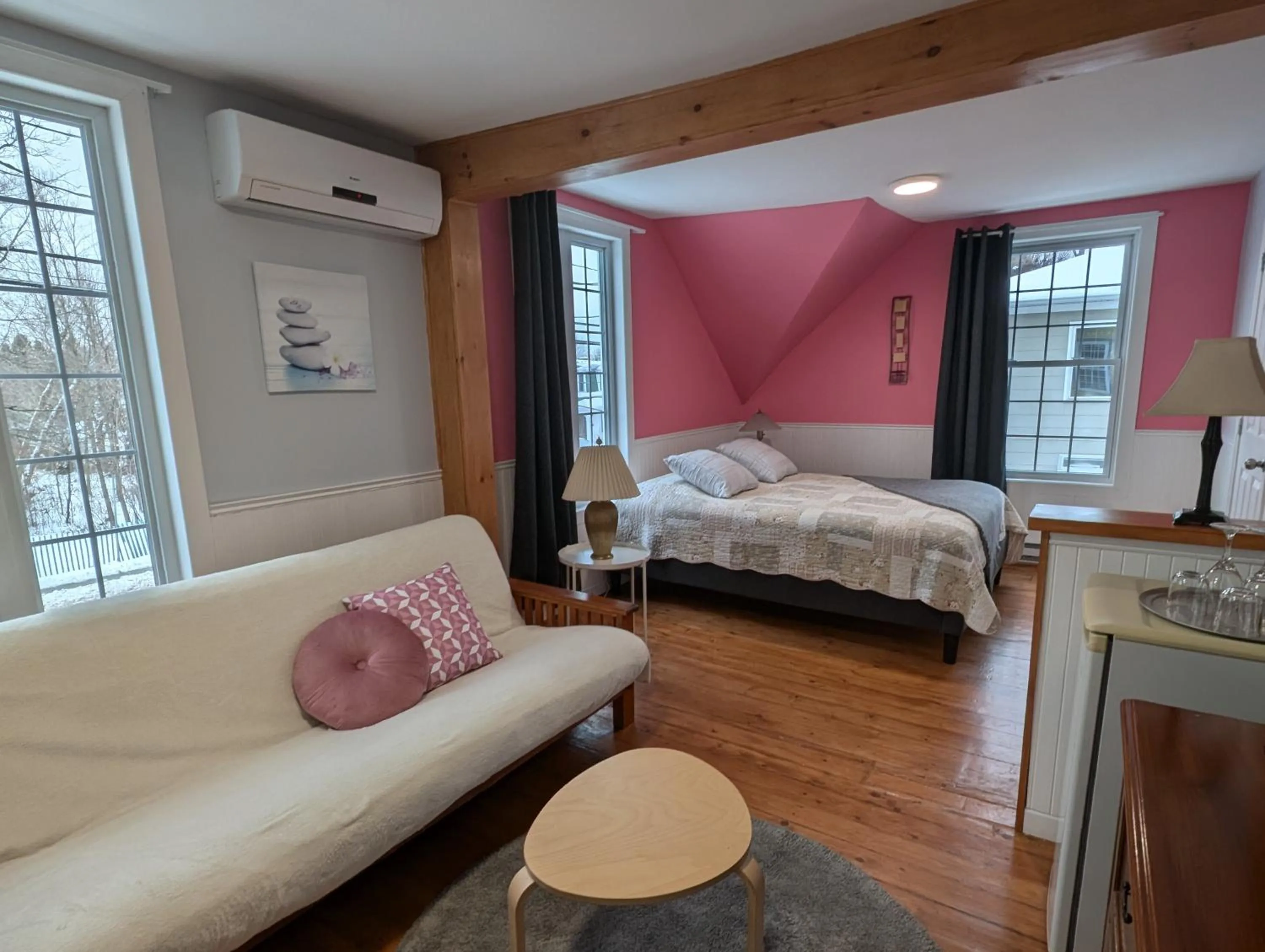 Bed in Au Saut Du Lit