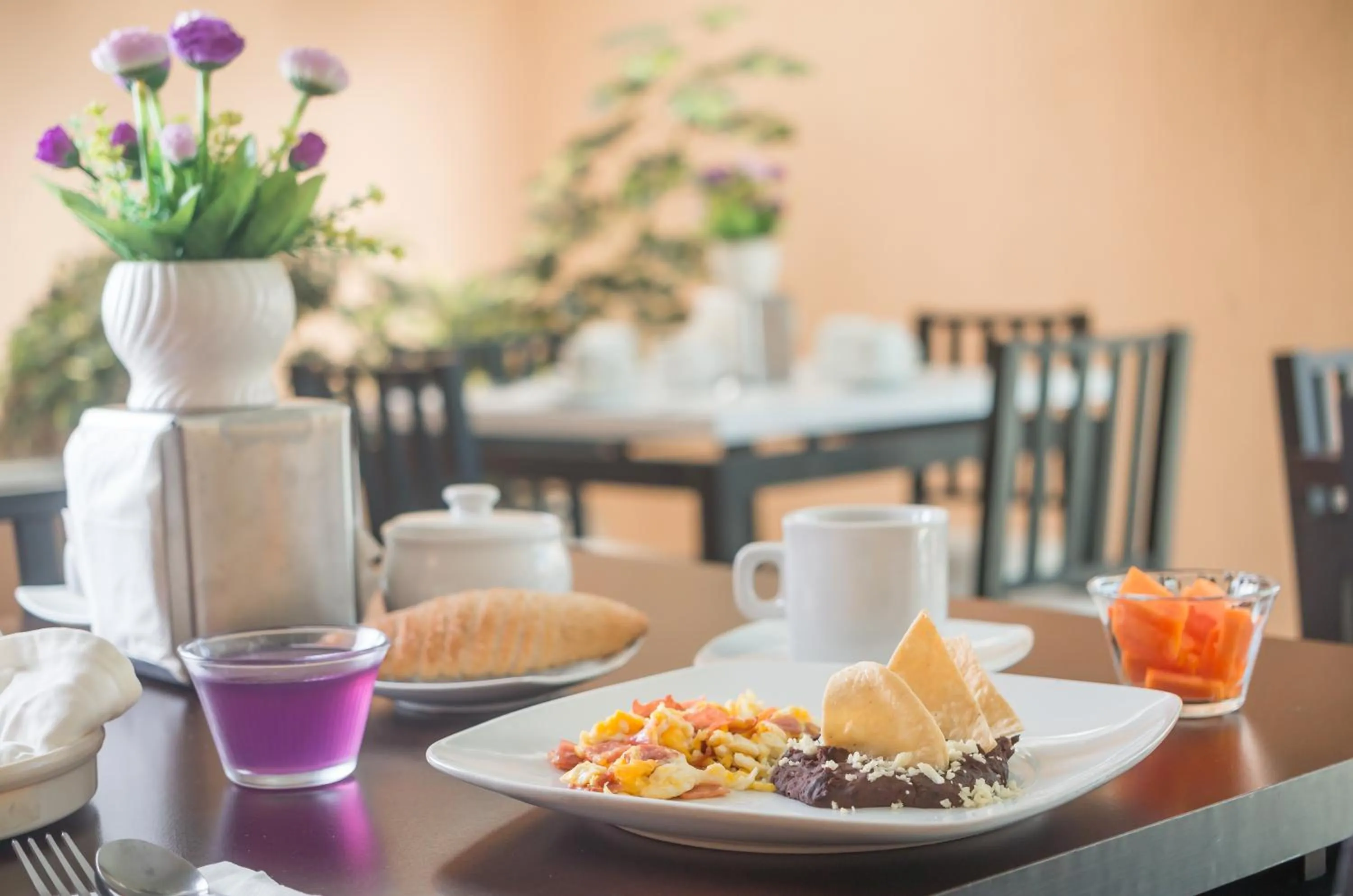 Breakfast in Hotel Express Alejandría