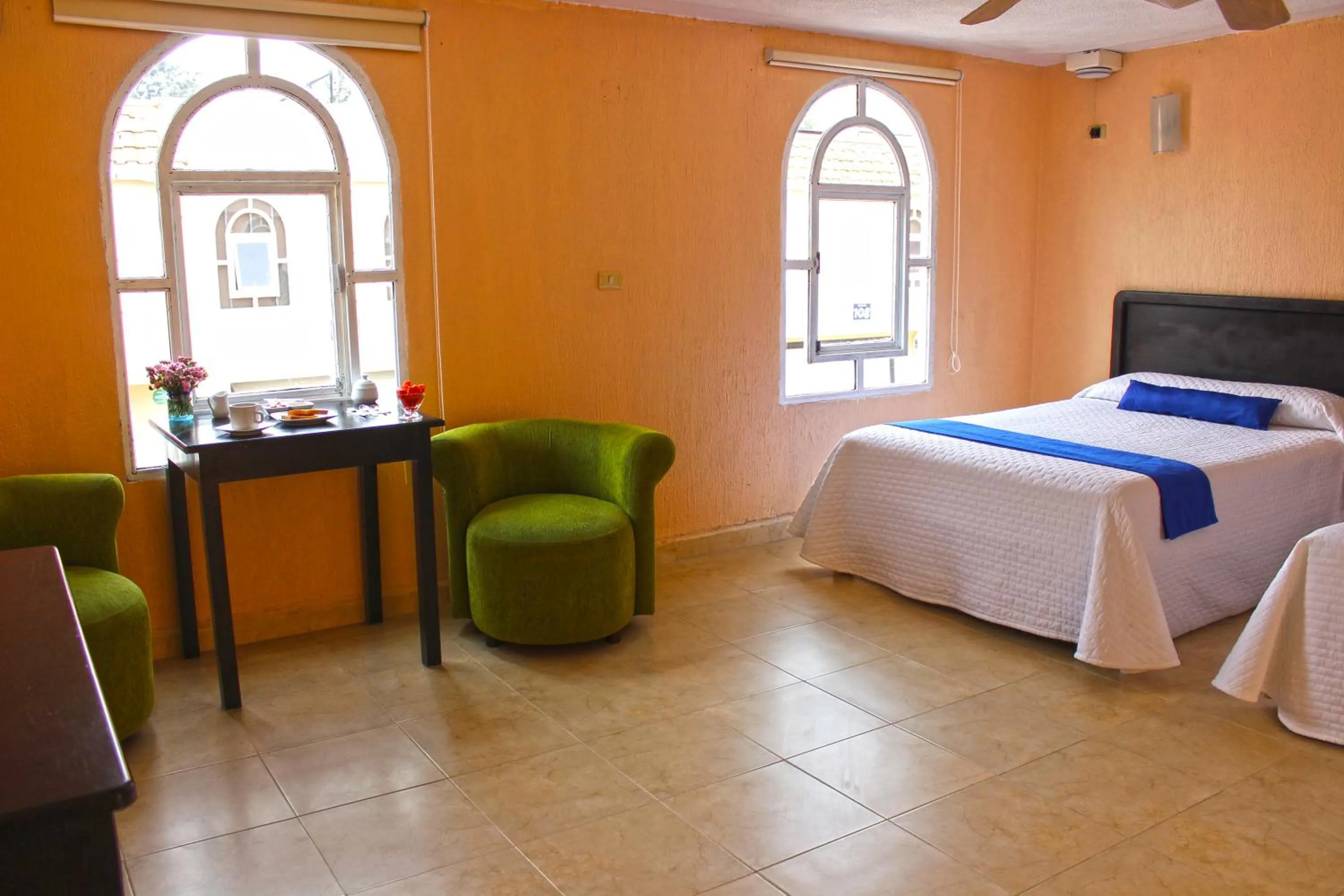 Photo of the whole room, Bed in Hotel Express Alejandría
