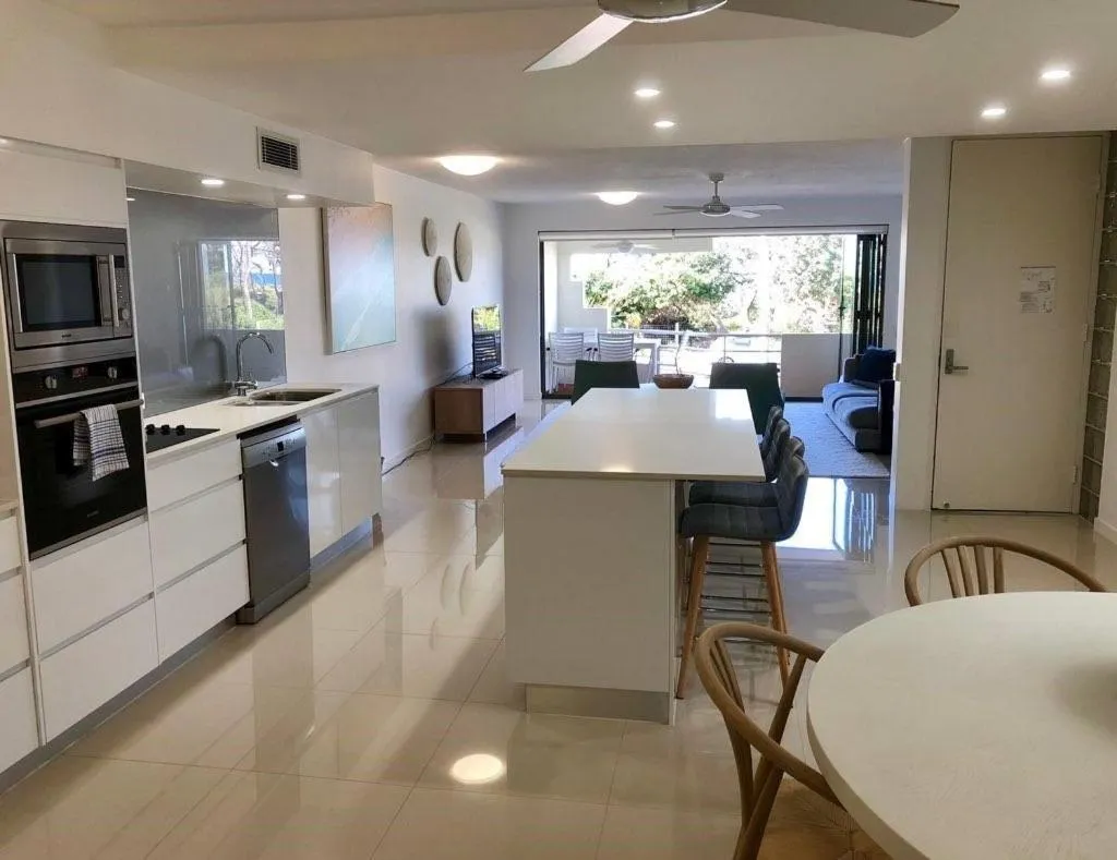 Kitchen or kitchenette in Camargue Beachfront Apartments