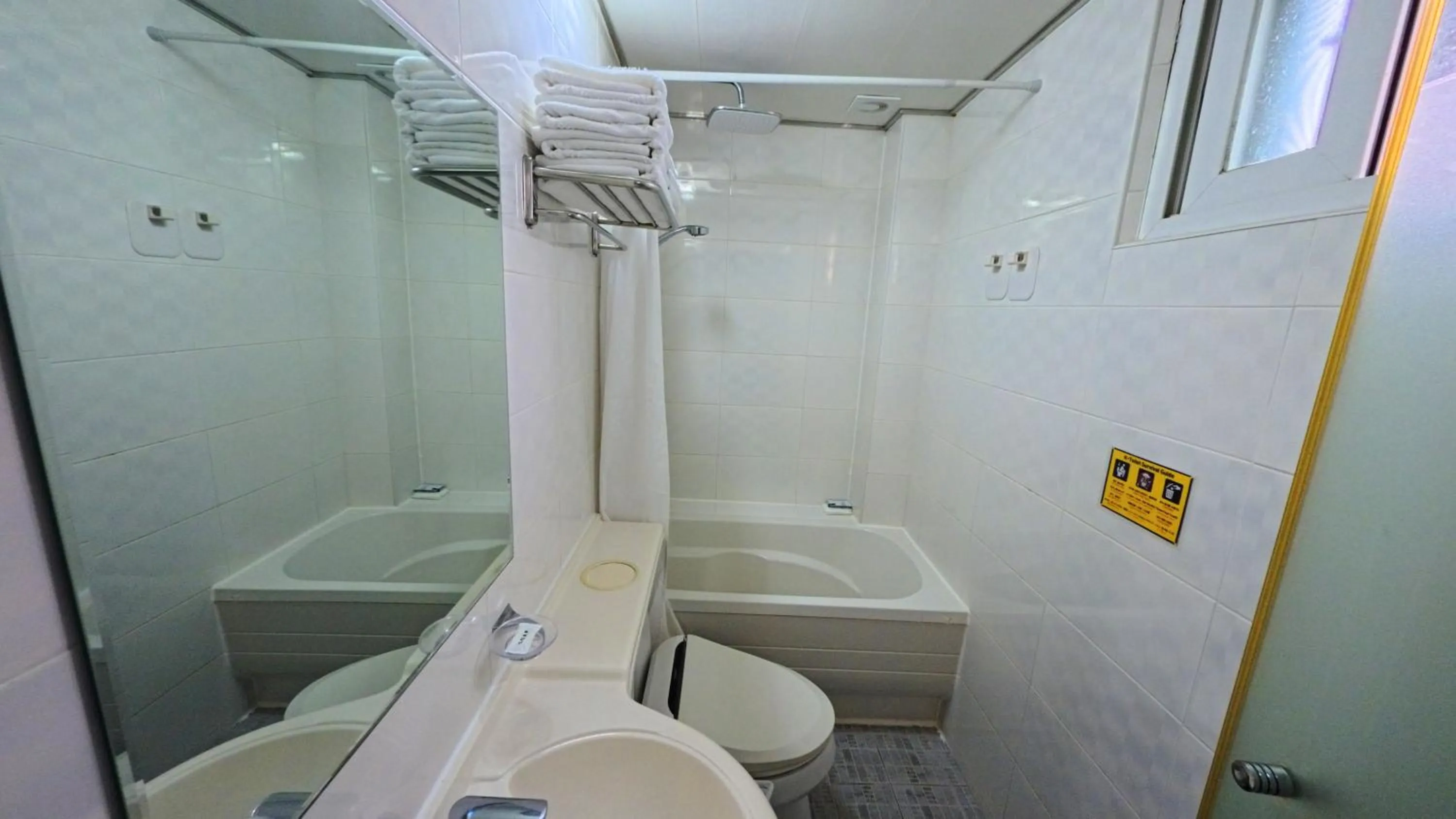 Friendly DH Naissance Hotel by Mindrum Group