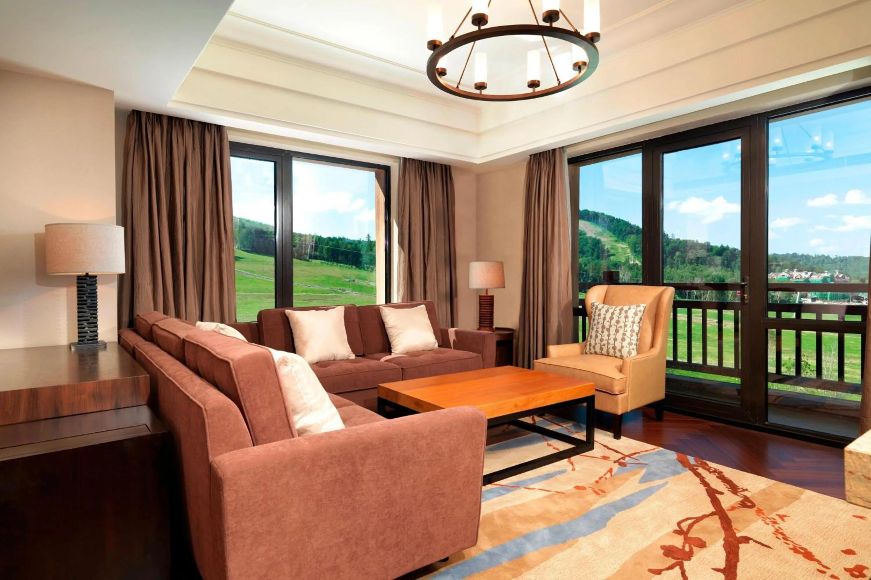 Photo of the whole room in Sheraton Changbaishan Resort