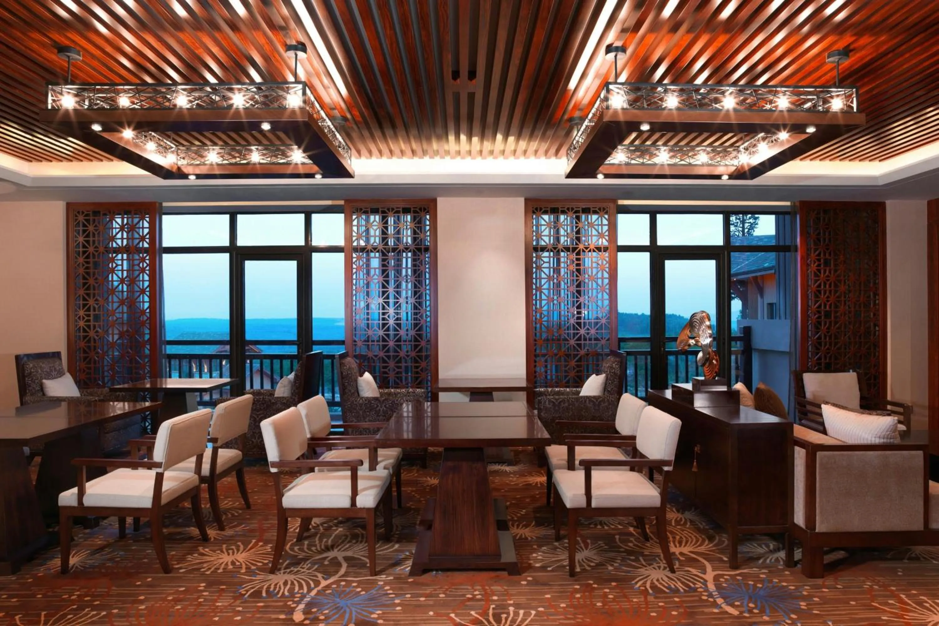 Lounge or bar in The Westin Changbaishan Resort