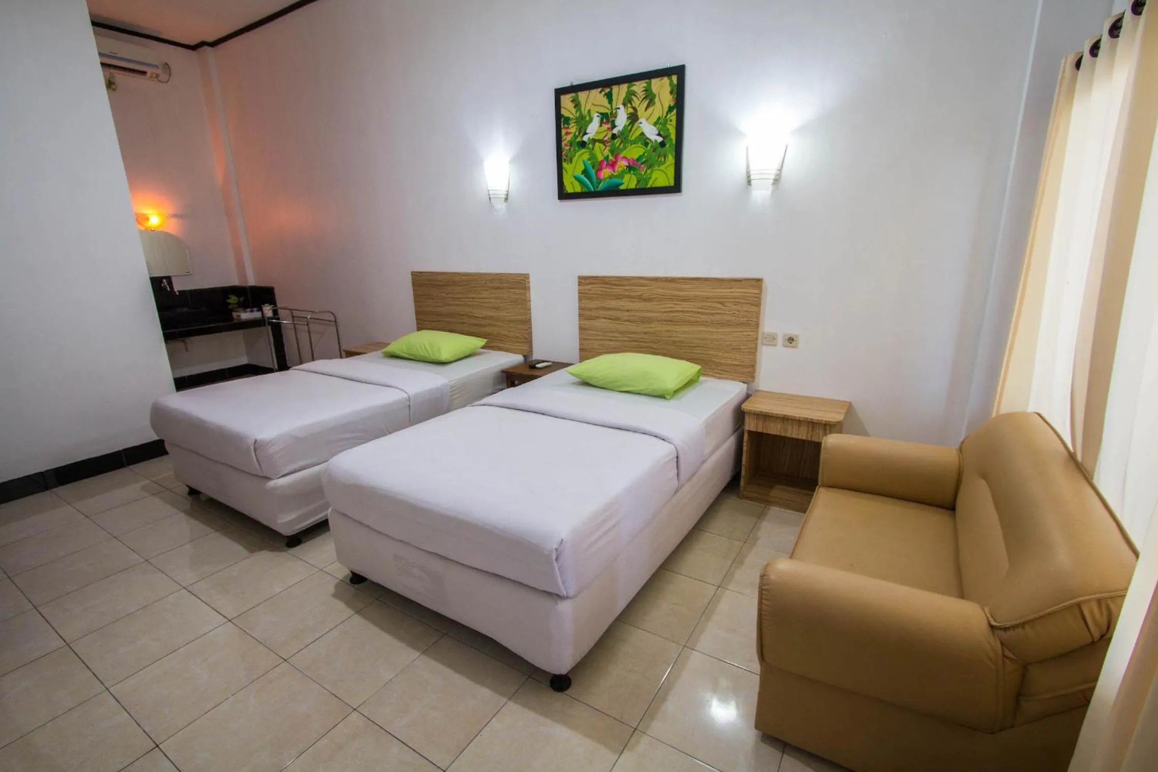 Bed in Central Inn Senggigi