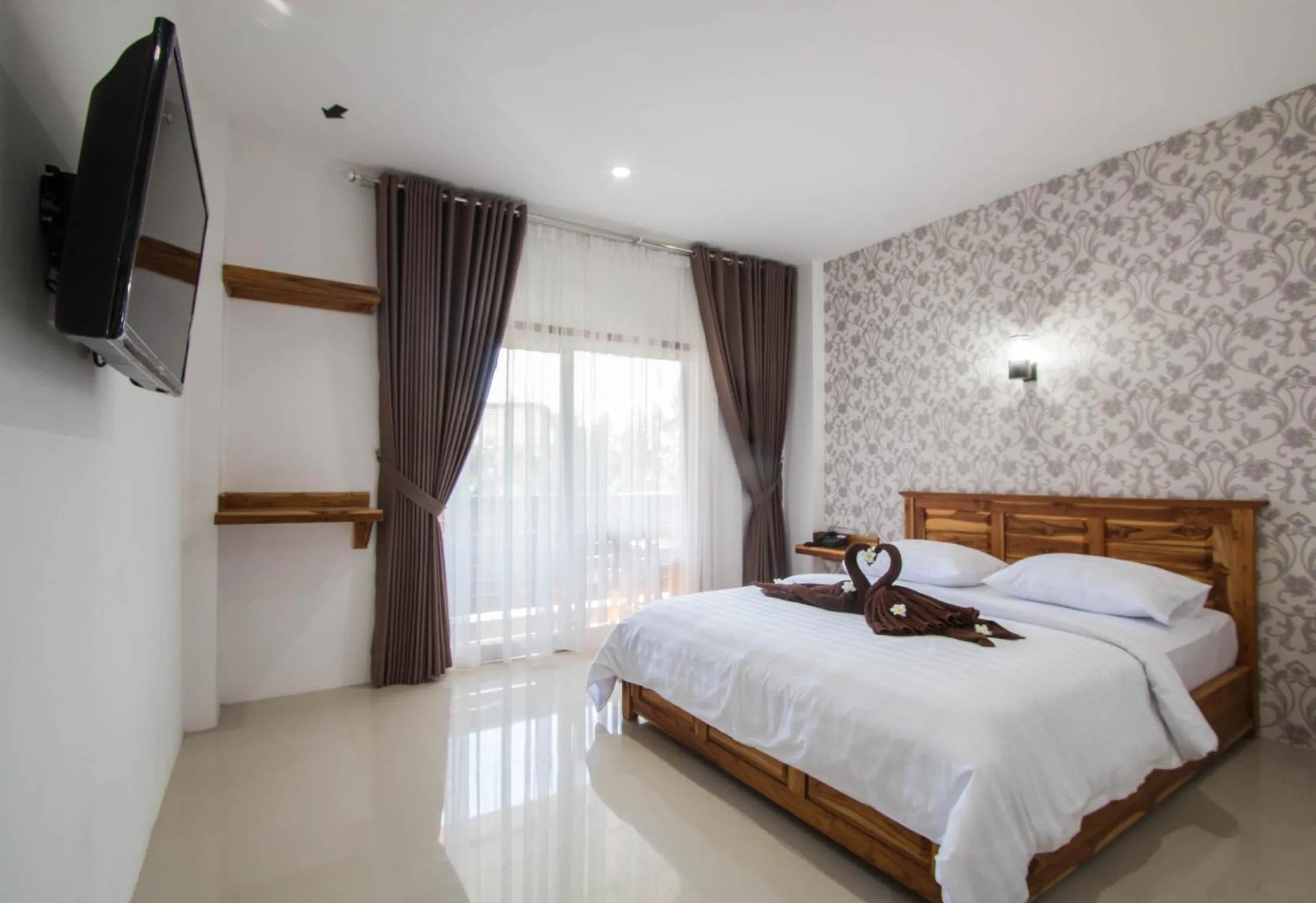 Bed in Central Inn Senggigi