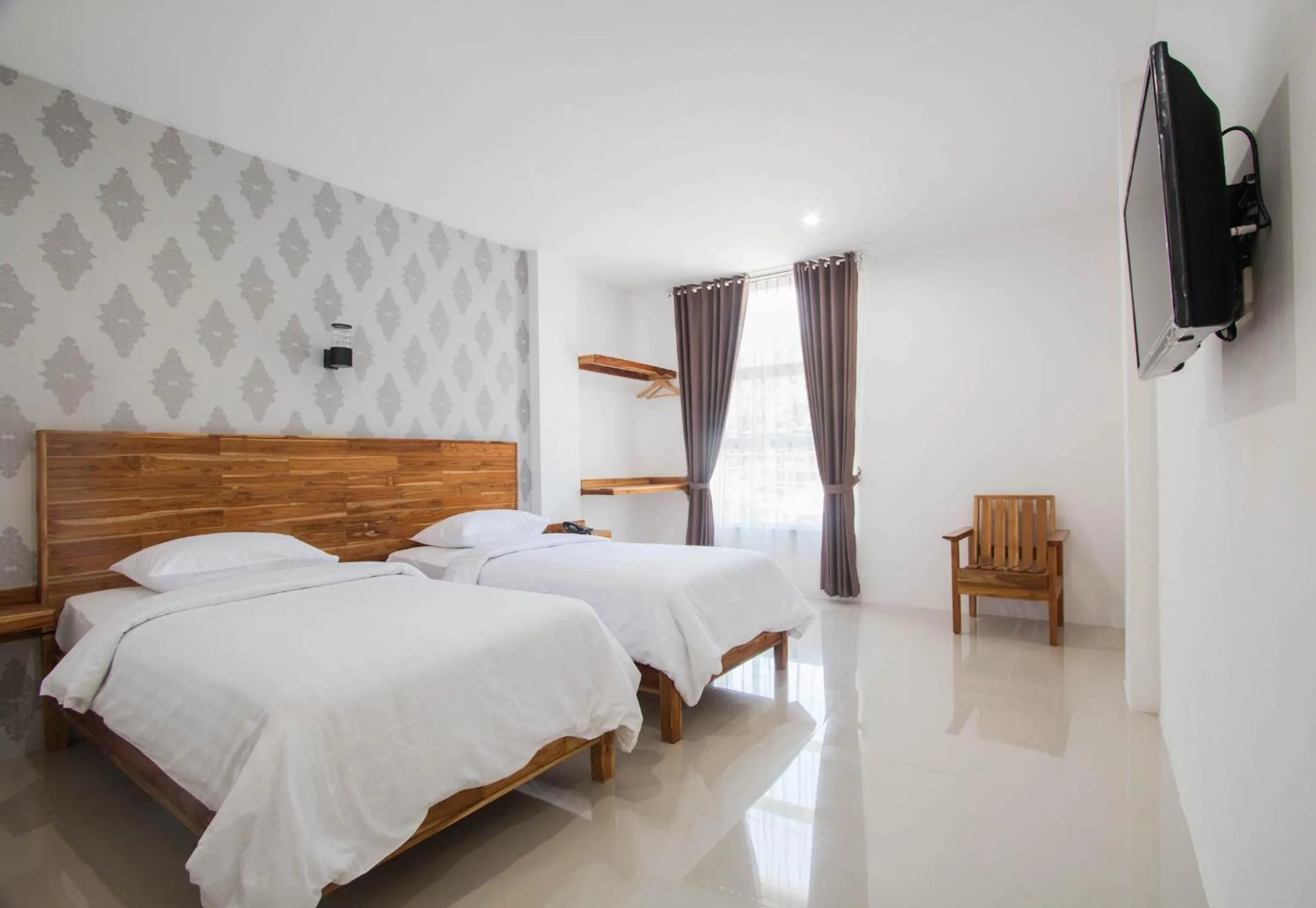 Bed in Central Inn Senggigi