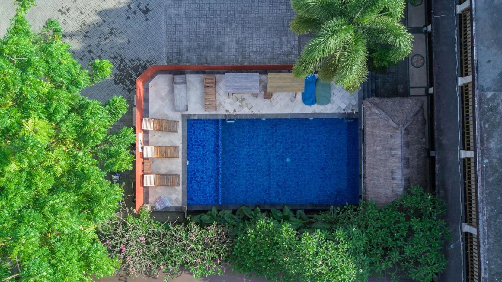 Swimming pool in Central Inn Senggigi