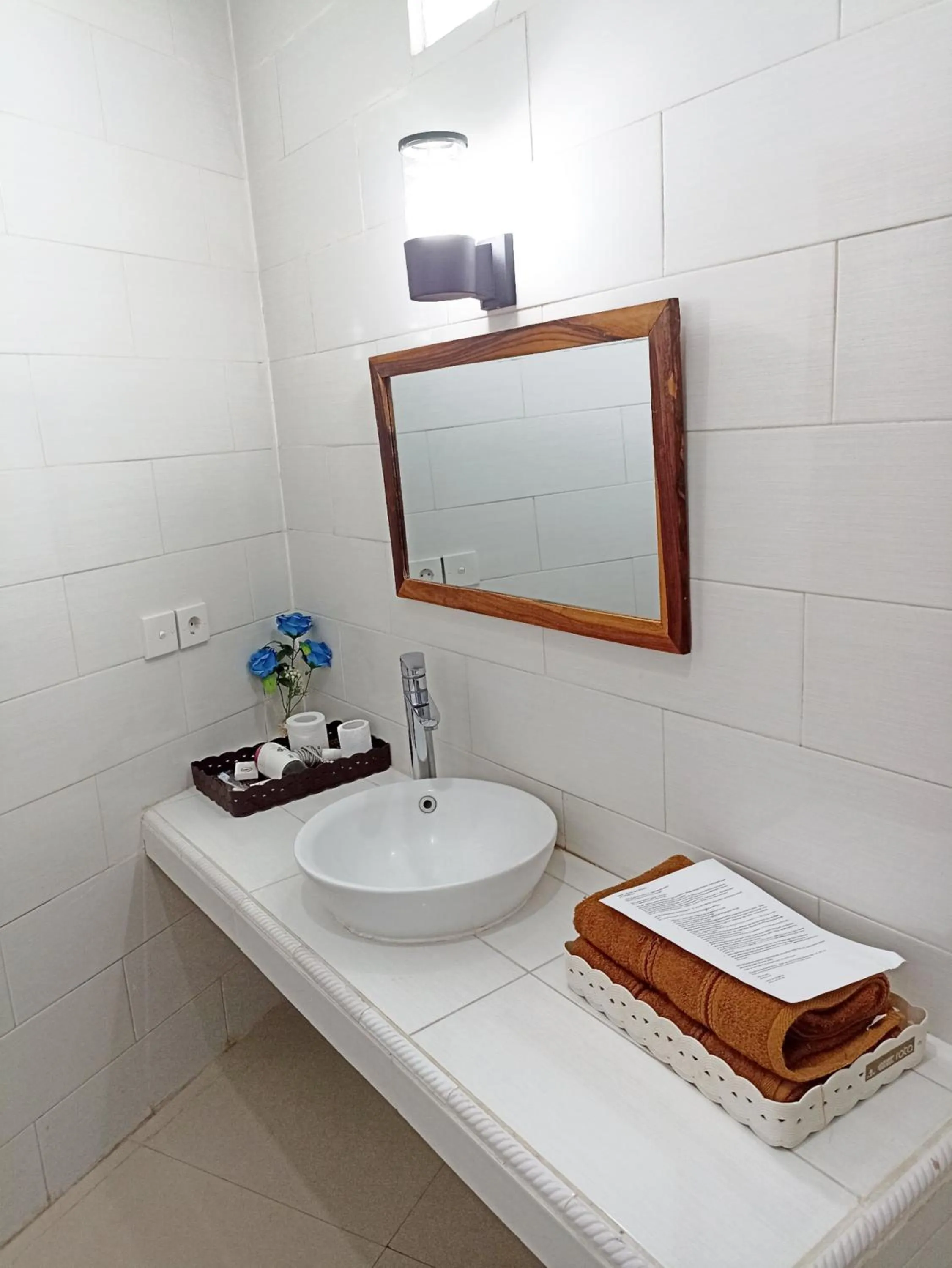 Bathroom in Central Inn Senggigi