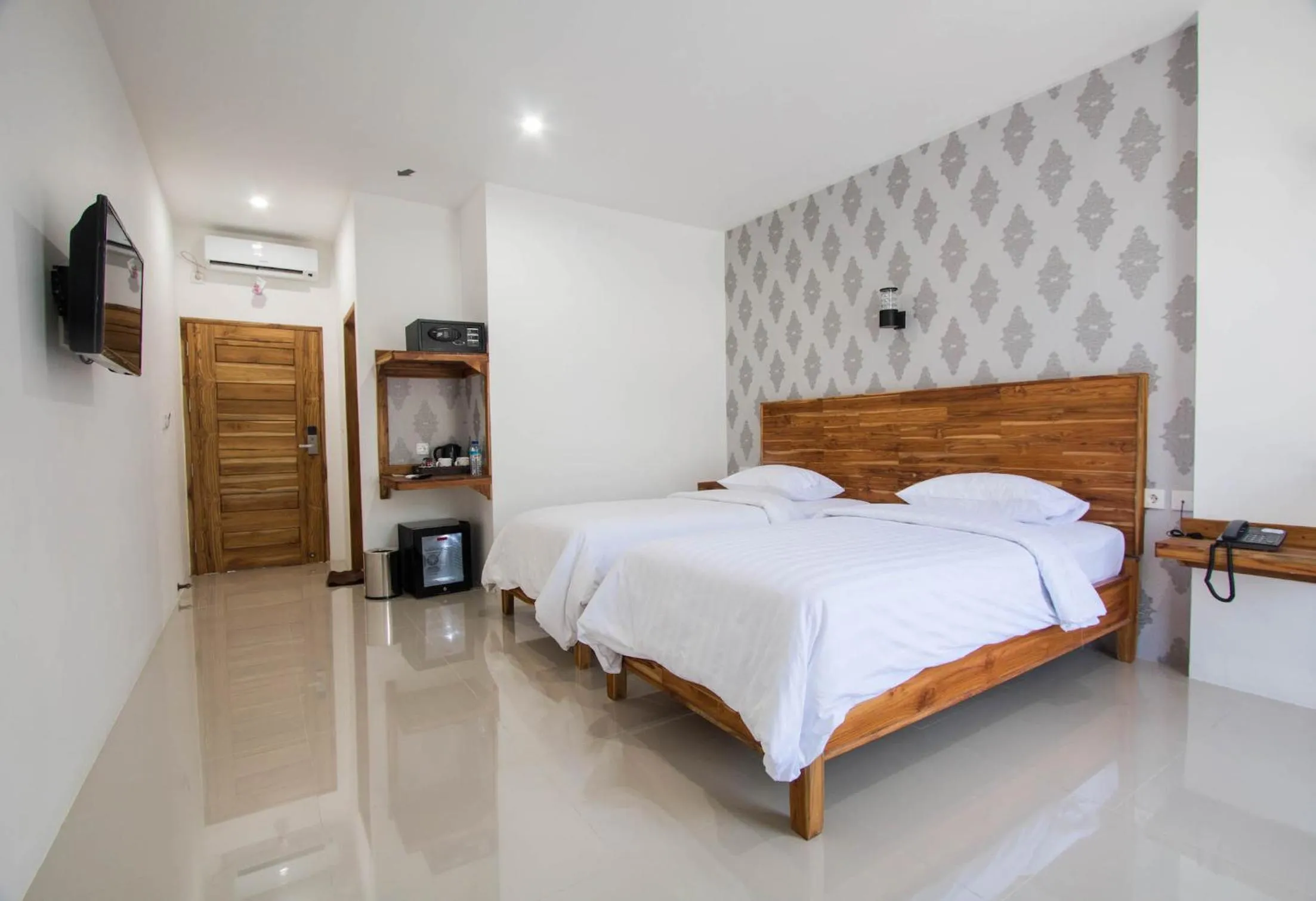 Bed in Central Inn Senggigi