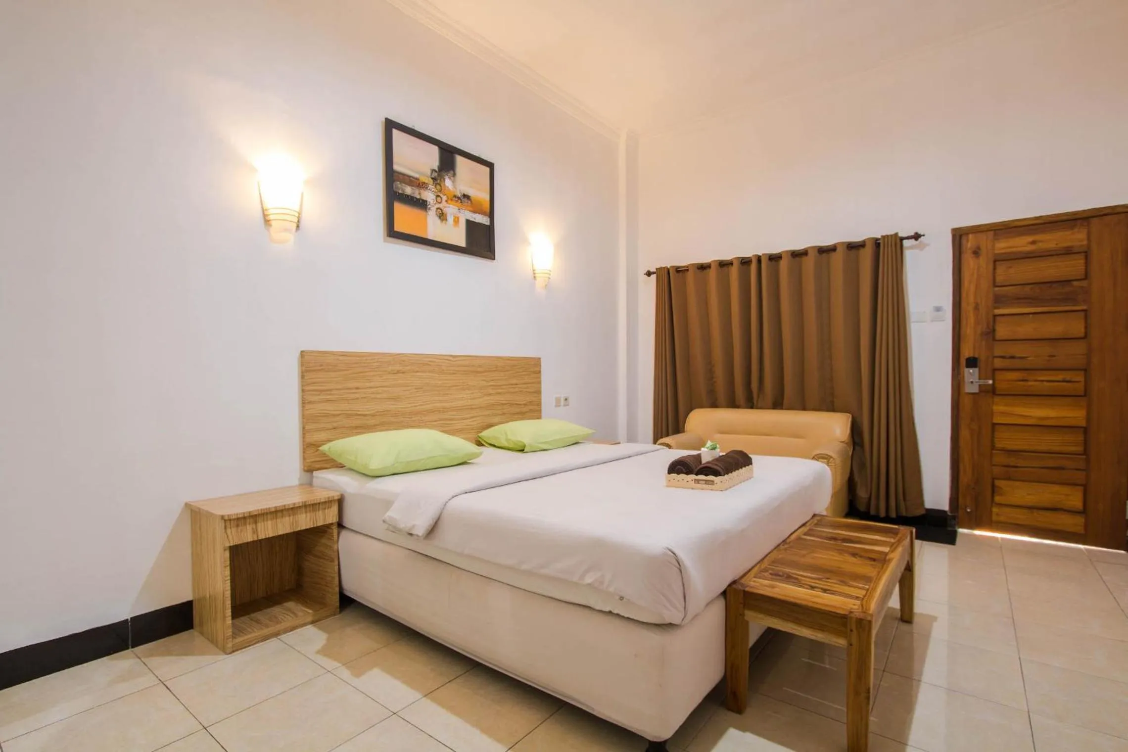 Bed in Central Inn Senggigi