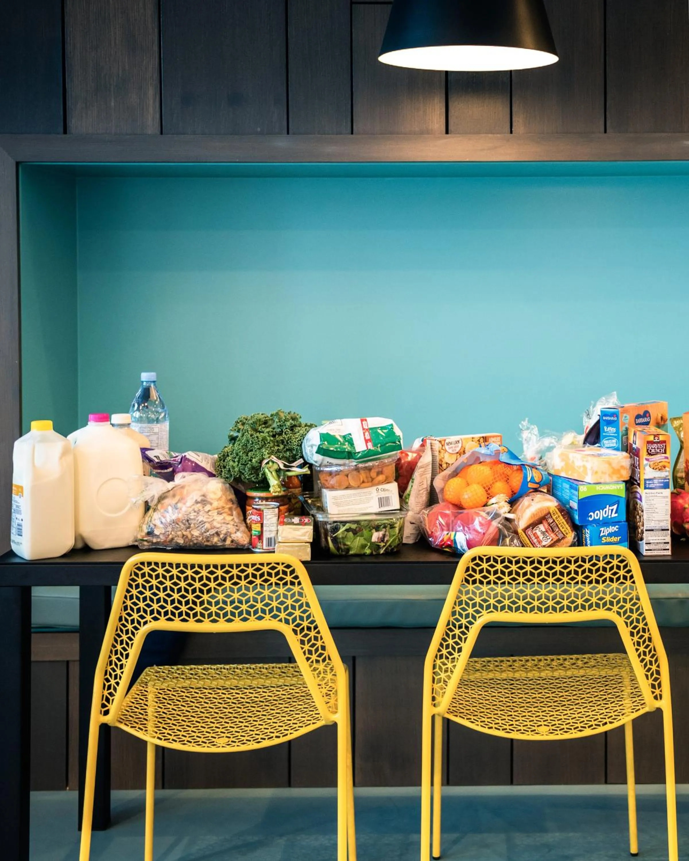 Food and drinks in Nowhere Special Hostel