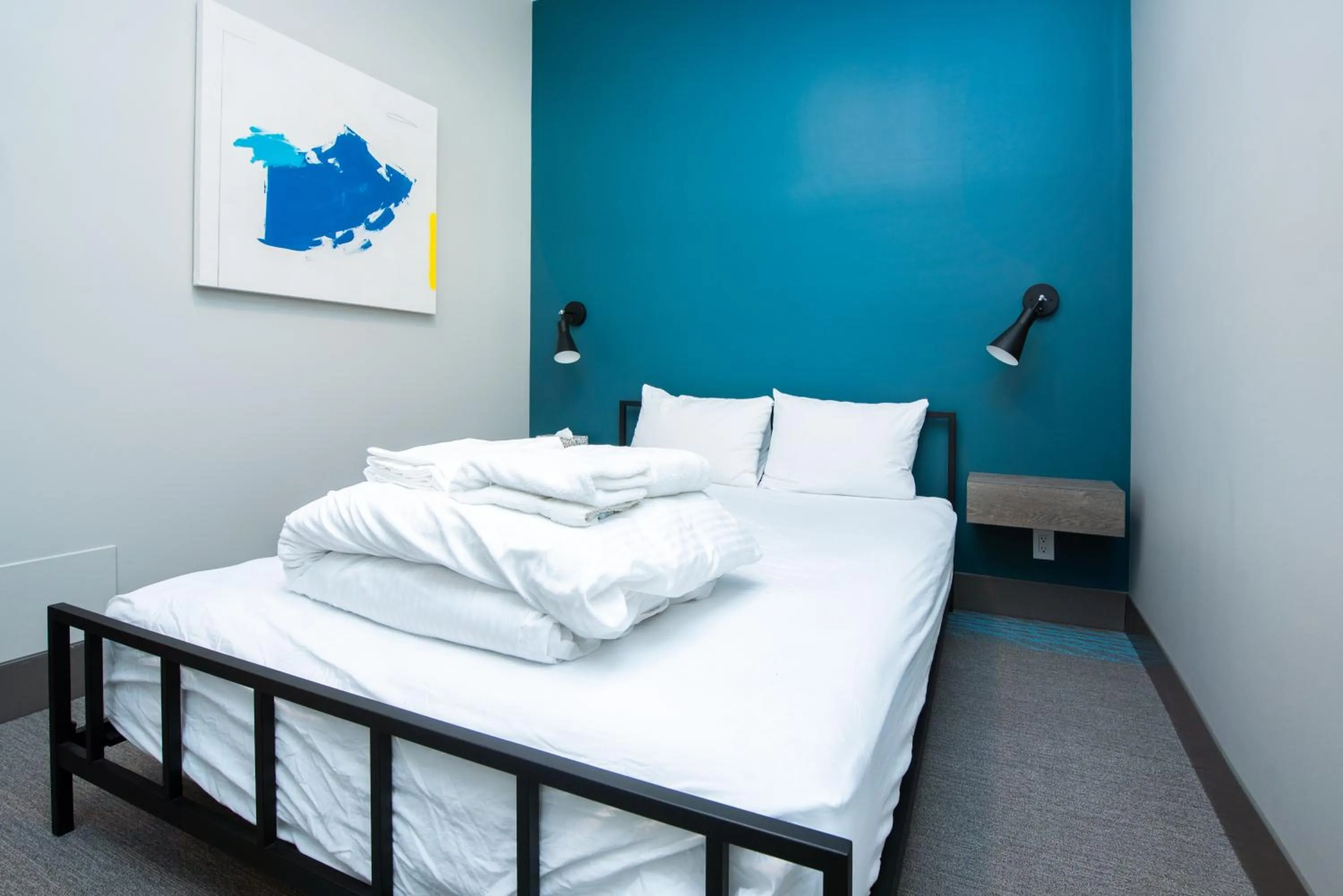 Bed in Nowhere Special Hostel