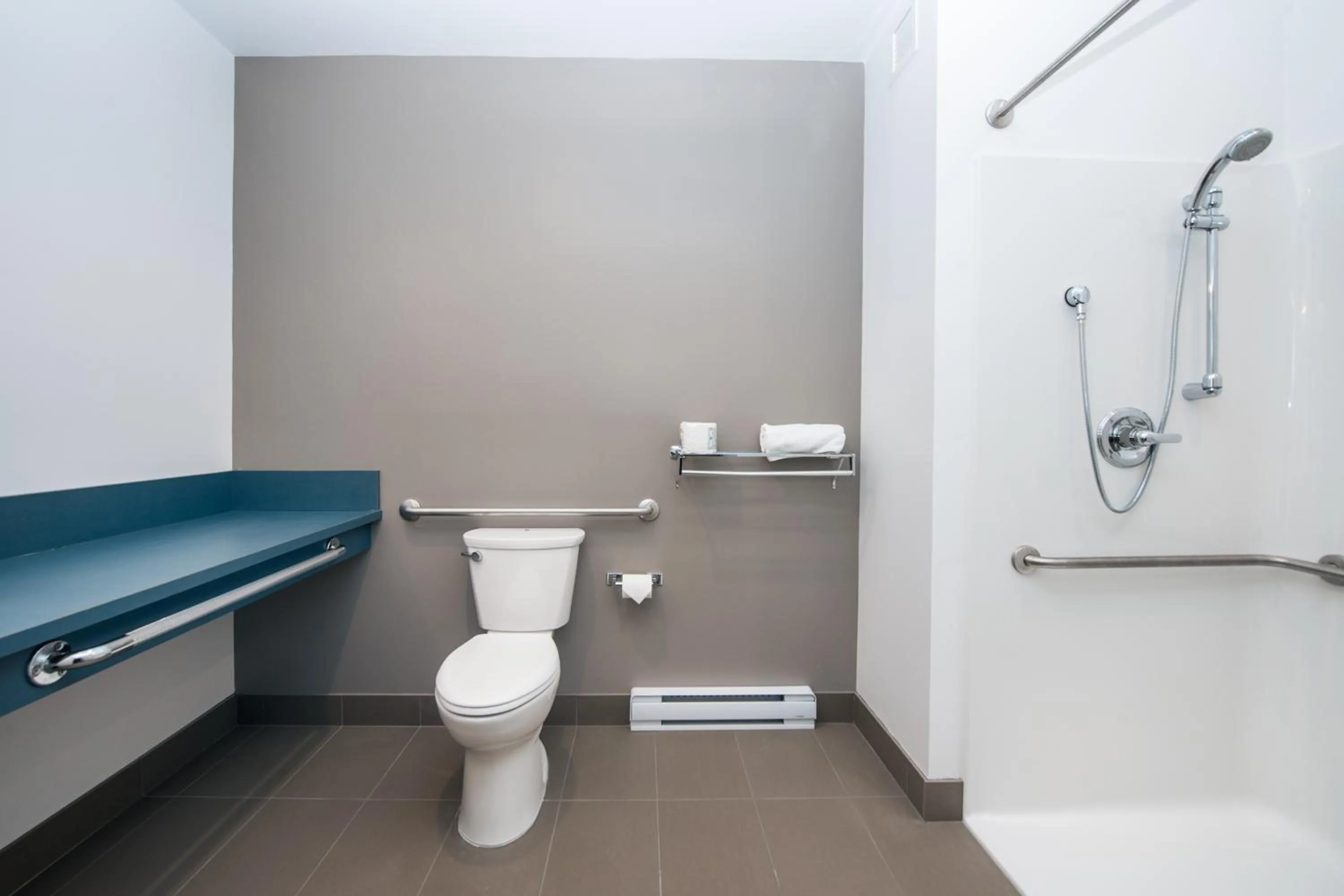 Bathroom in Nowhere Special Hostel