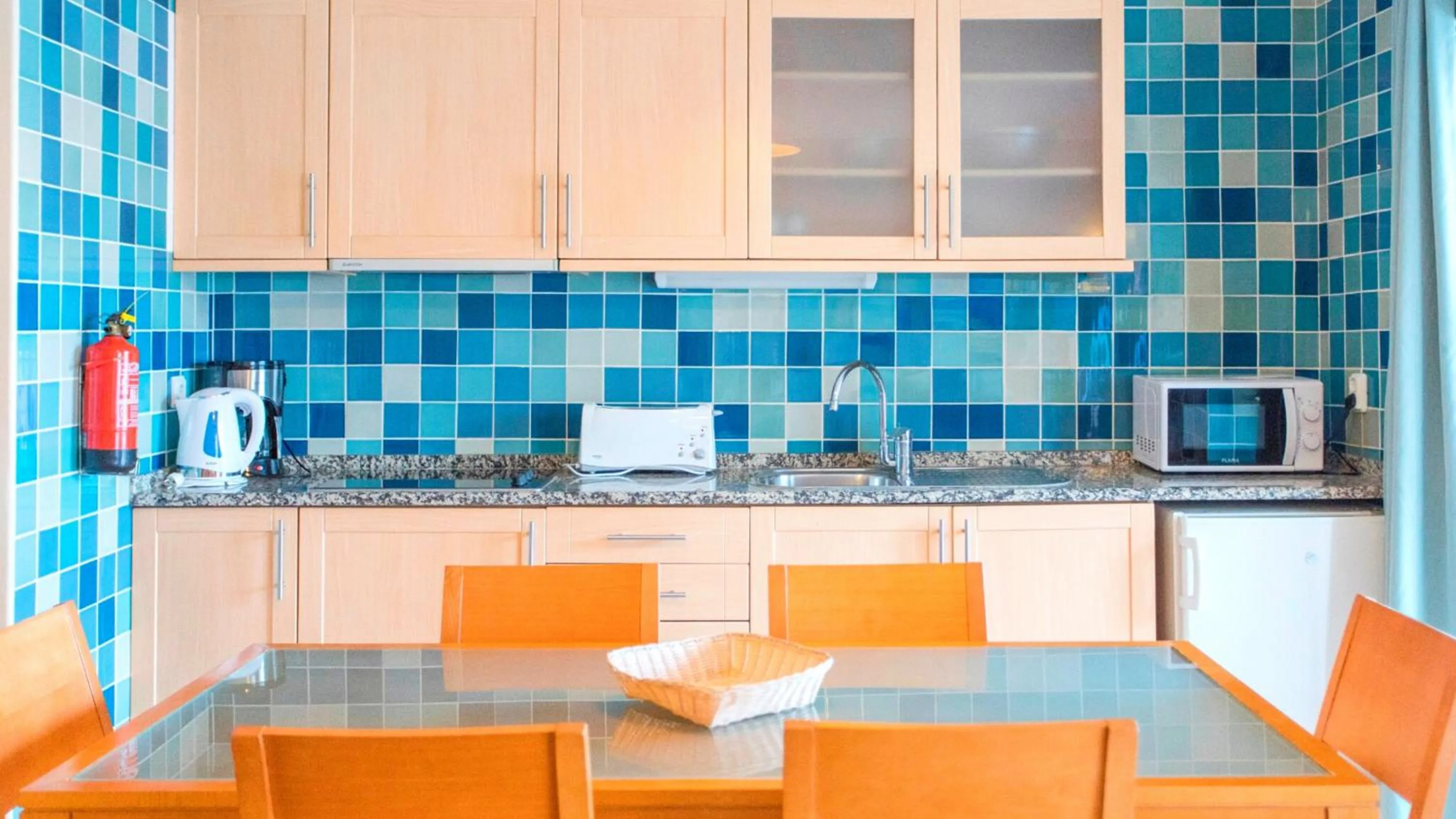 Kitchen or kitchenette in Alfagar Cerro Malpique