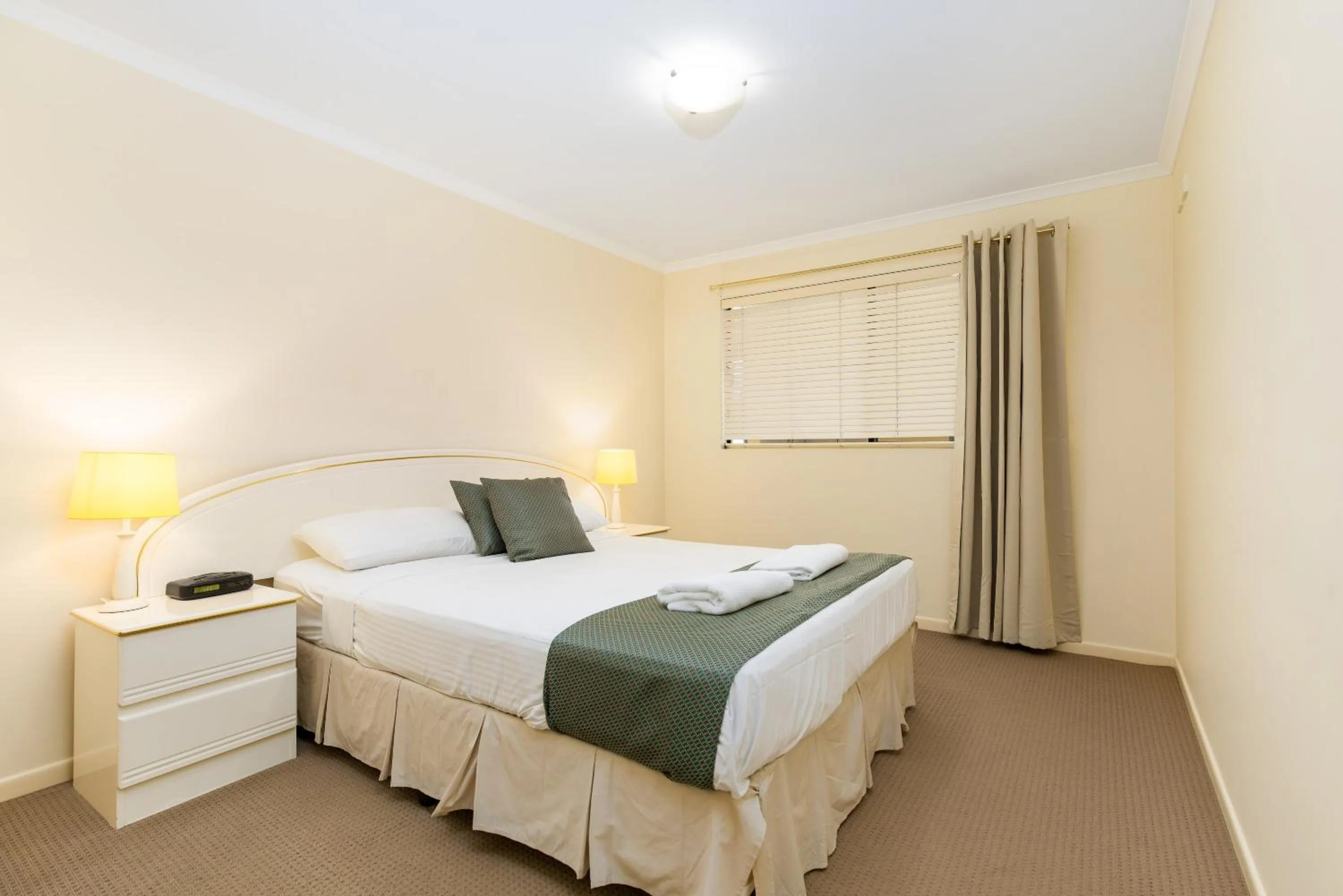 Bedroom, Bed in Marcoola Beach Resort