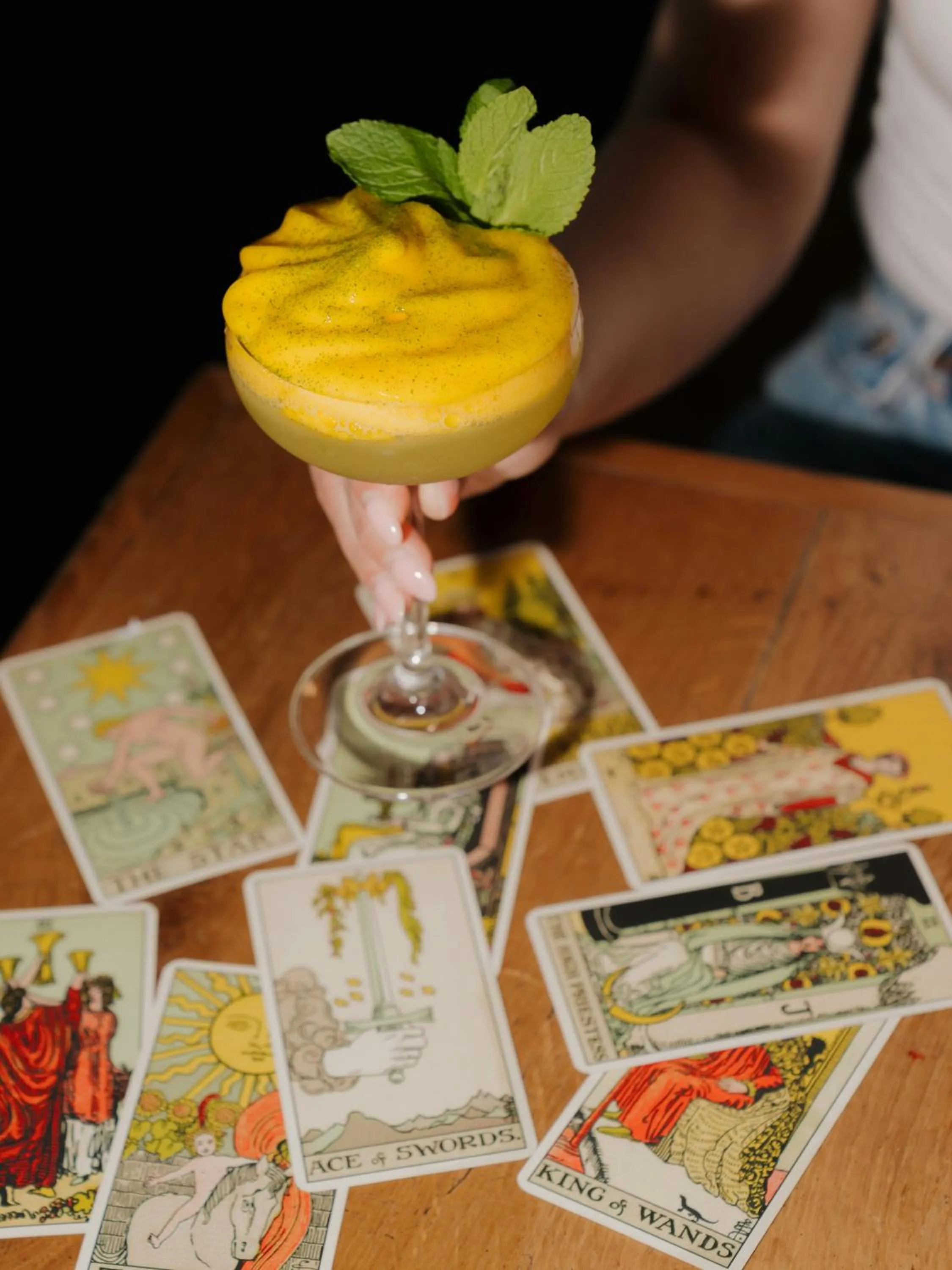 Lounge or bar in Leonardo Hotel Amsterdam Rembrandtpark