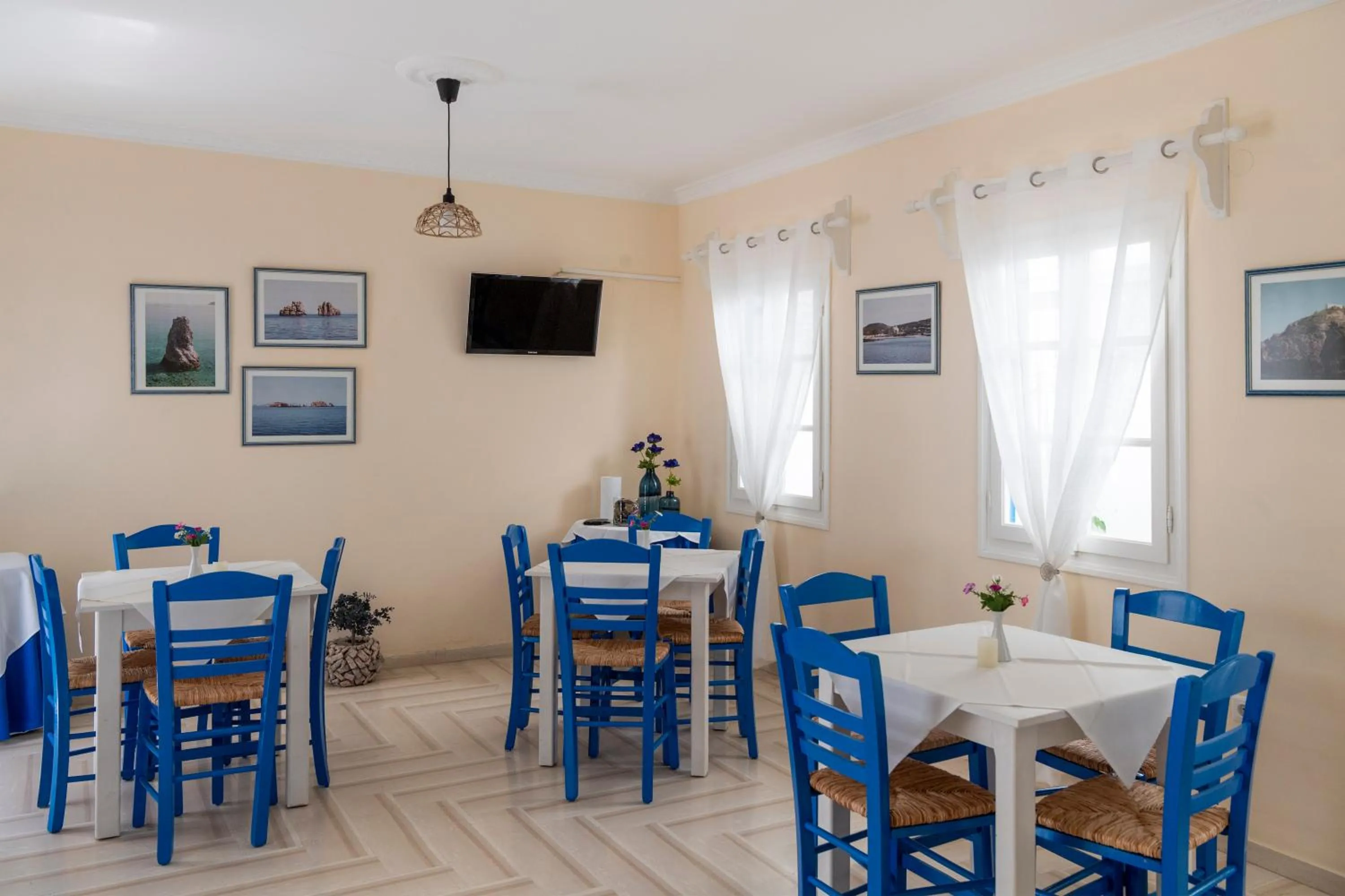 Breakfast in Ayeri Hotel