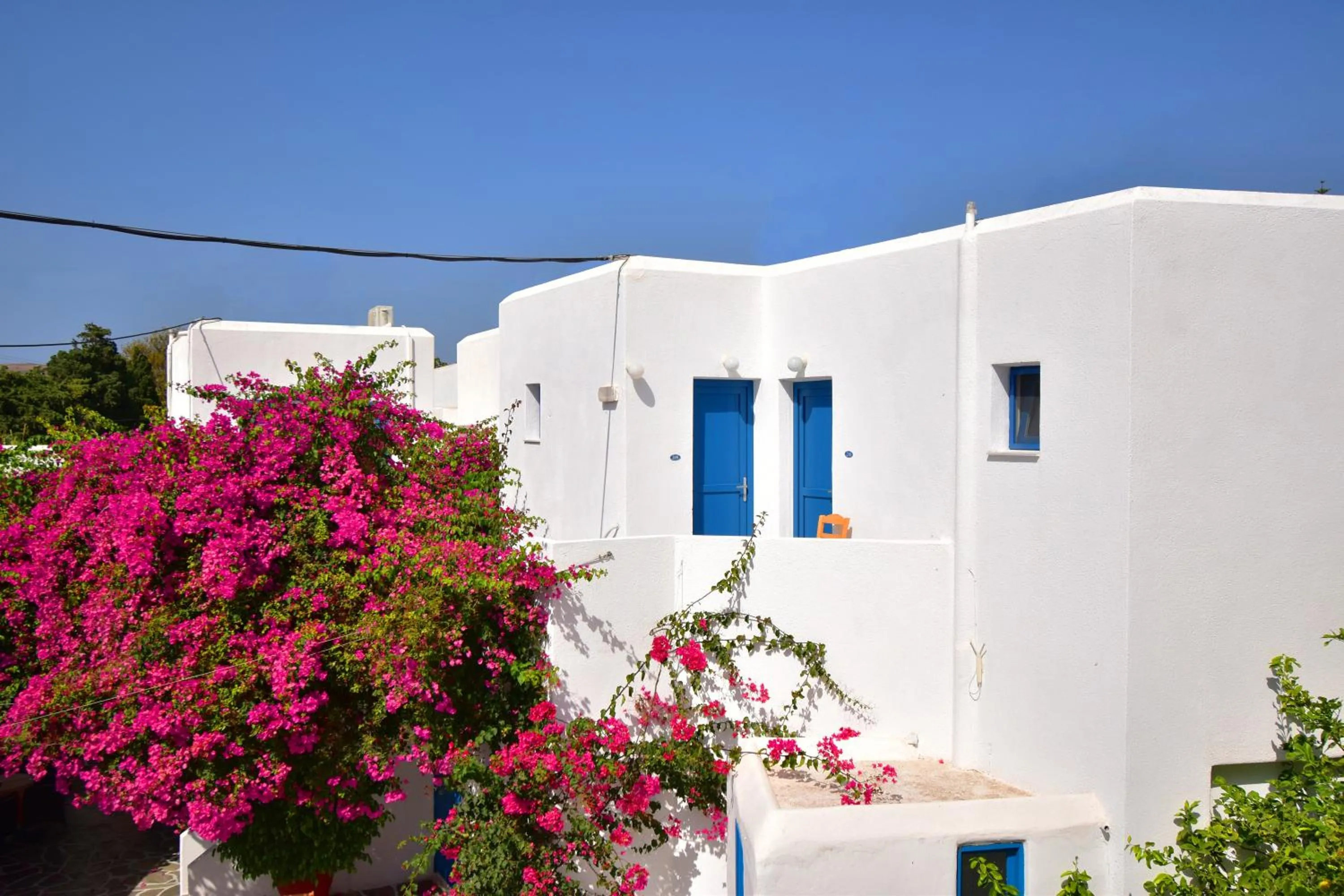 Property building in Ayeri Hotel