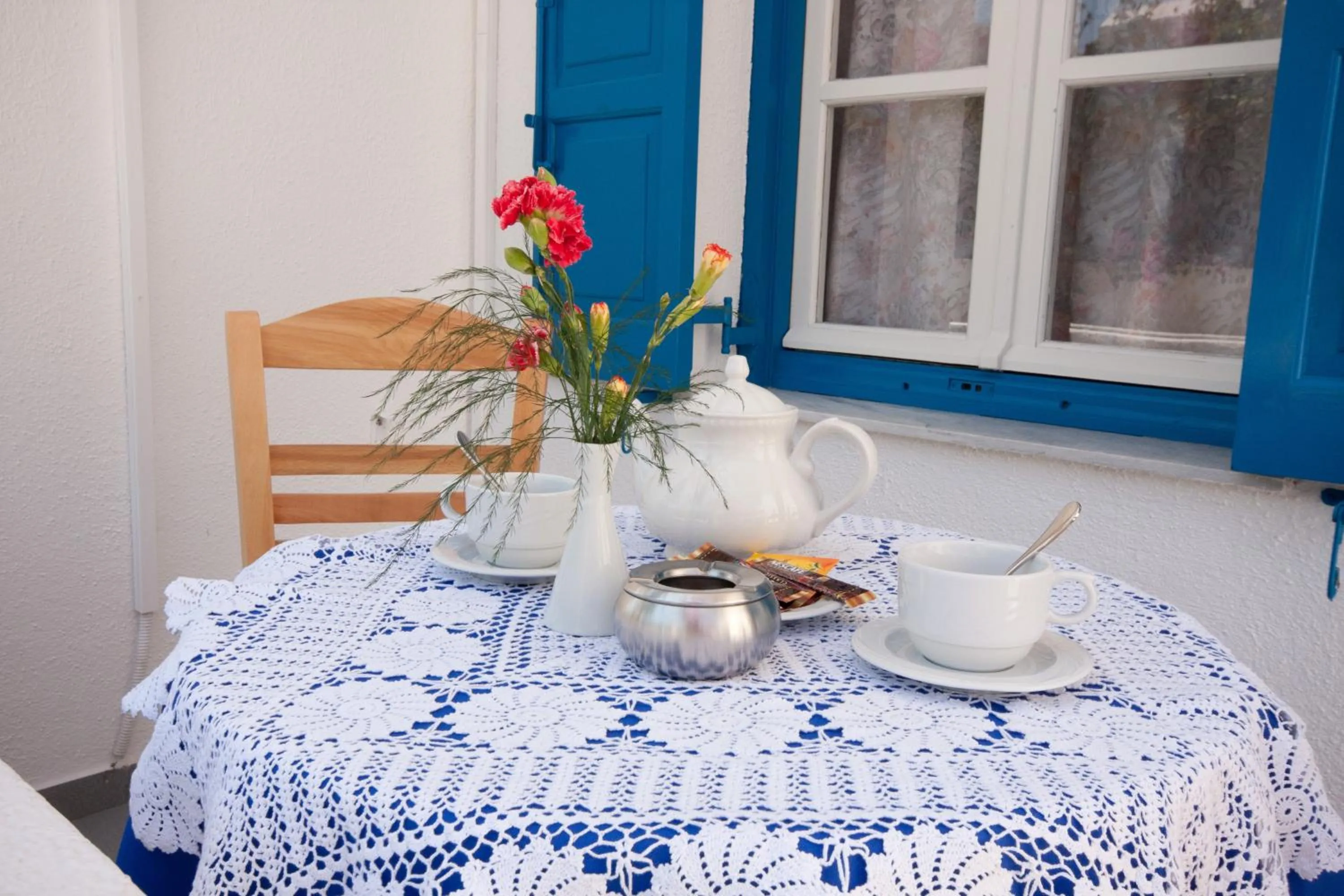 Balcony/Terrace, Bed in Ayeri Hotel